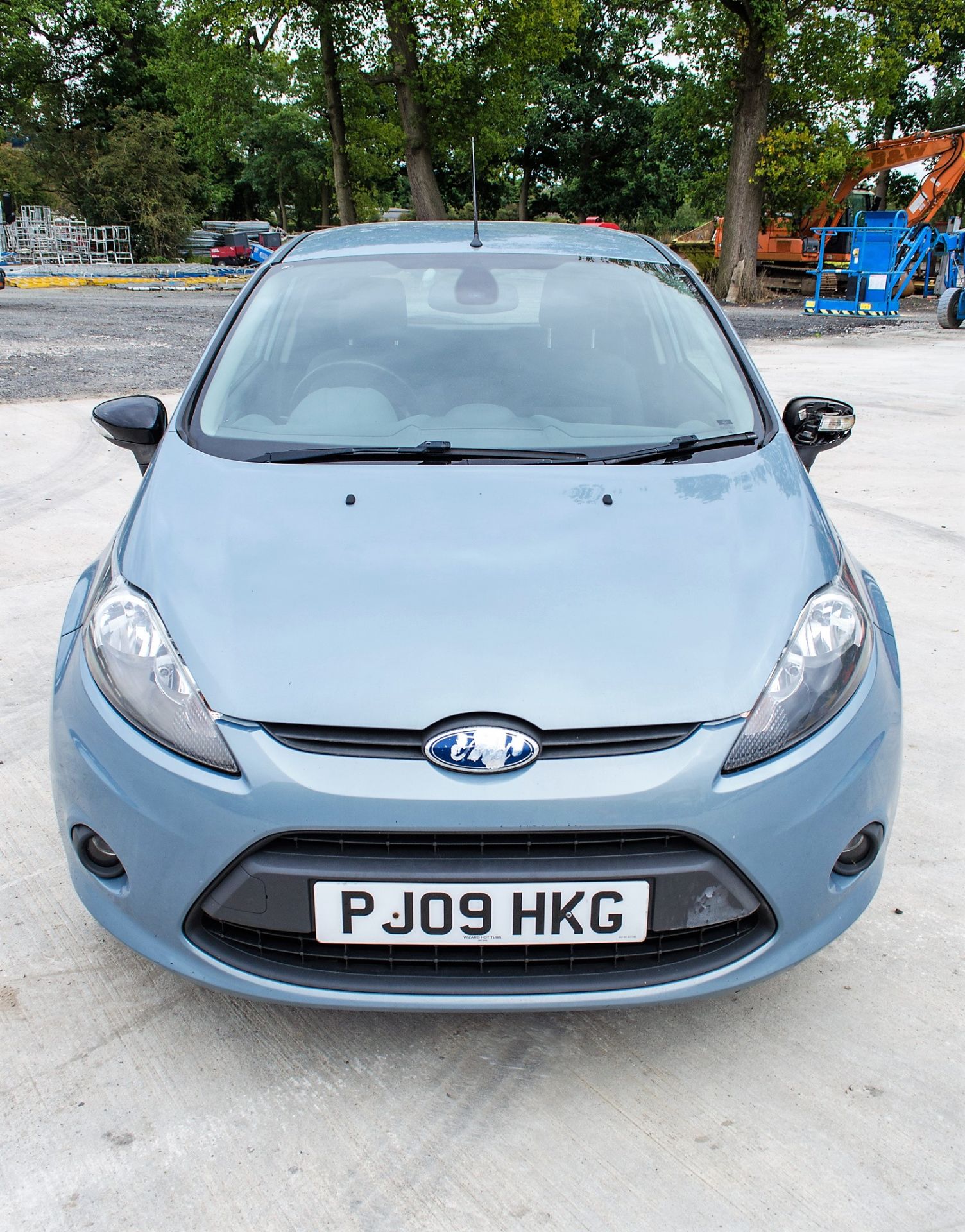 Ford Fiesta Trend TDCi 1399cc car derived van Registration Number: PJ09 HKG Date of Registration: - Image 5 of 23