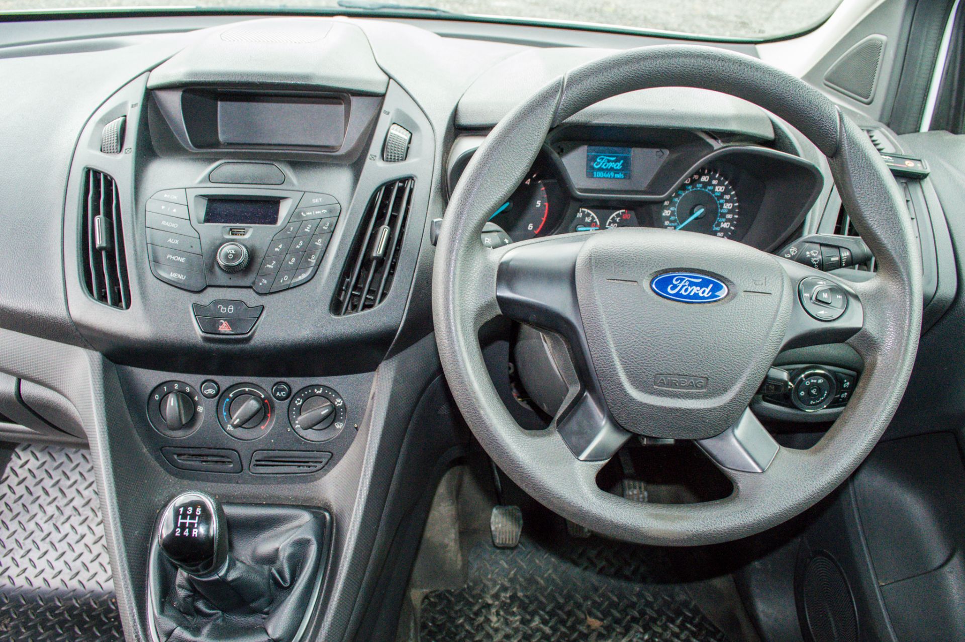 Ford Transit Connect 1.6 TDCI 95 240 L2 diesel panel van - Image 22 of 29