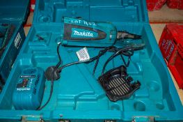 Makita cordless reciprocating saw for spares c/w charger & carry case 1612MAK0721 ** No battery **