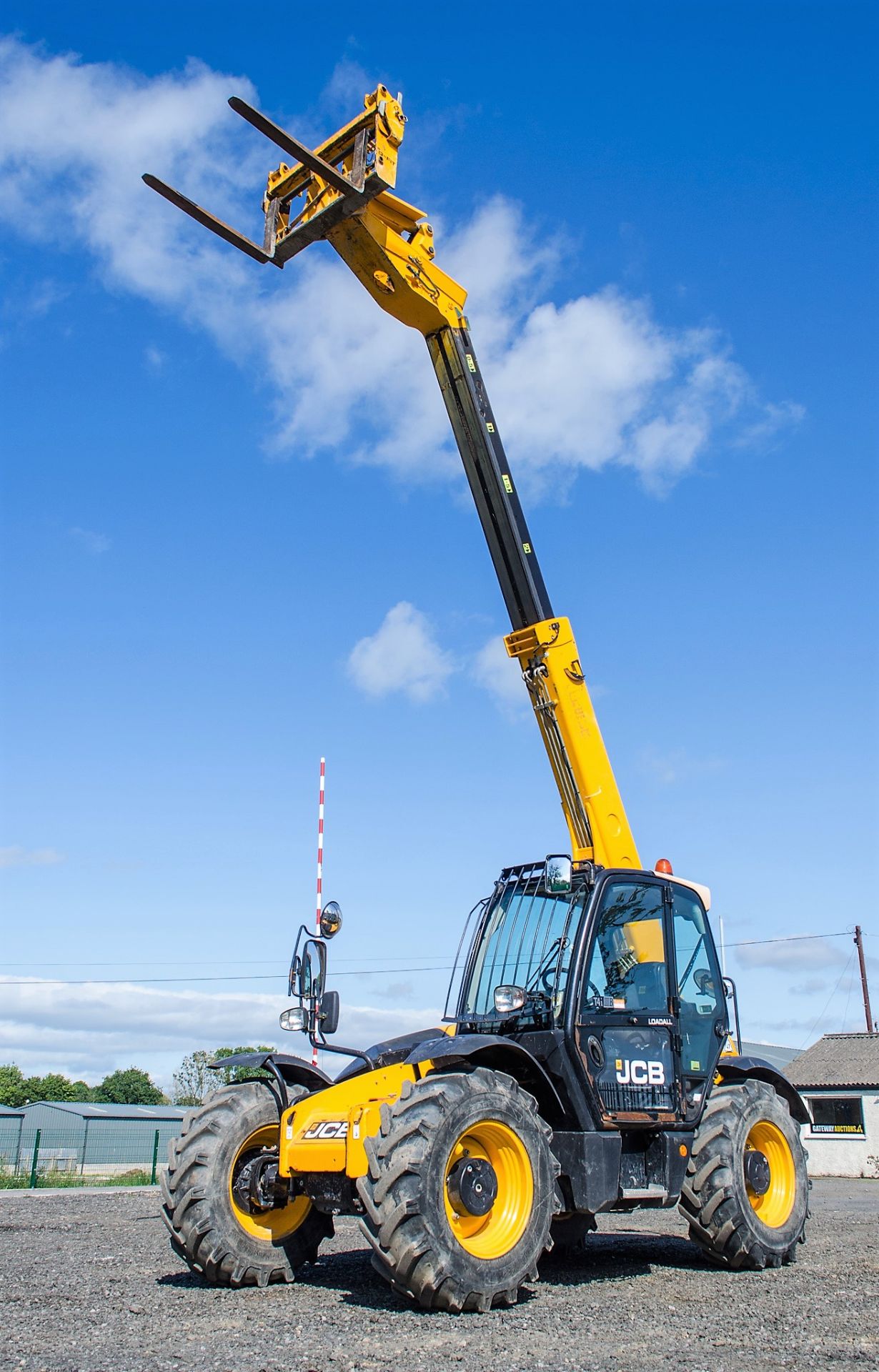 JCB 531-70 7 metre telescopic handler  Year: 2016  S/N: 2355079 Recorded Hours: 1683 - Image 9 of 21