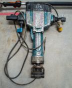 Makita AVT 110v breaker WOOBR712