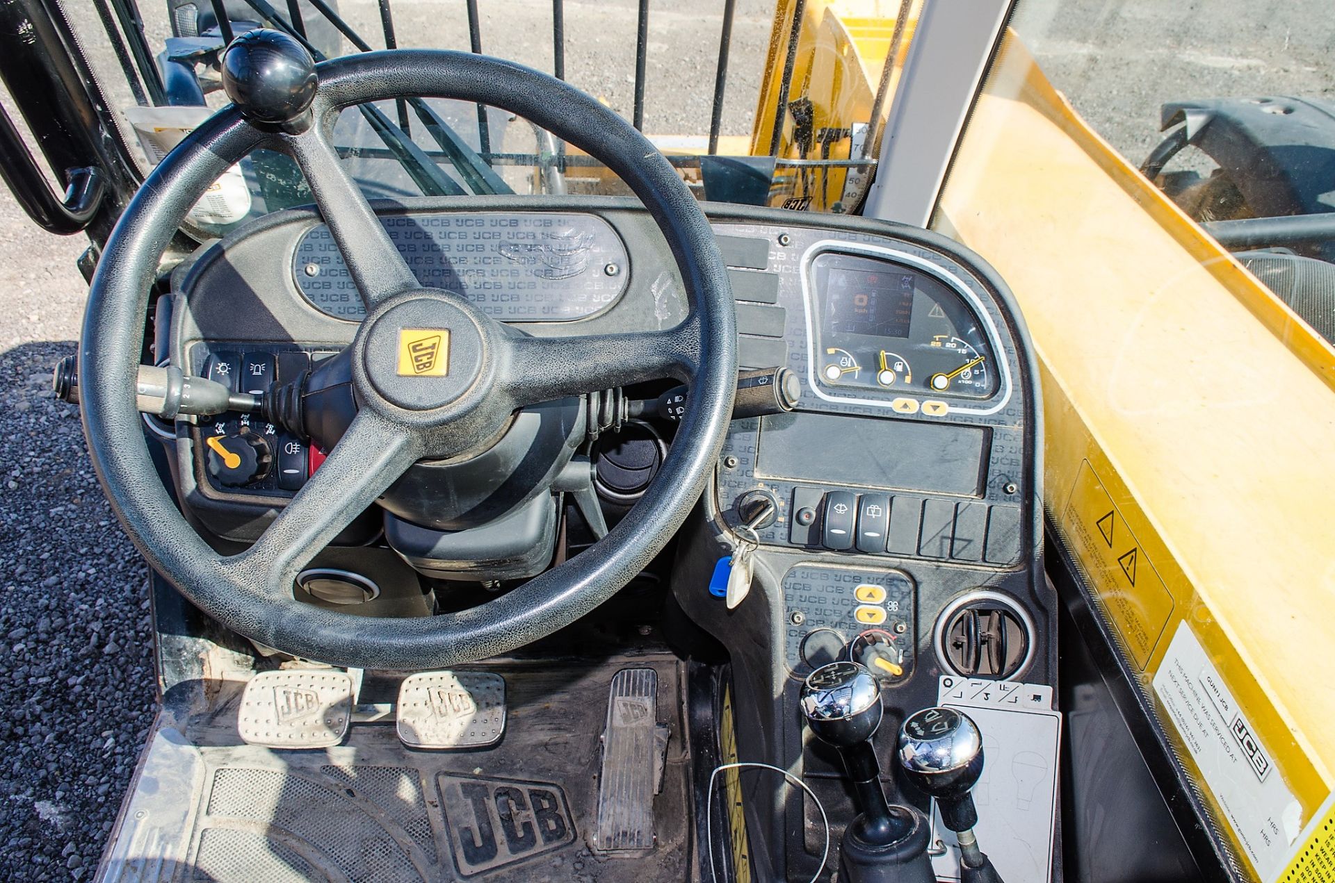 JCB 531-70 7 metre telescopic handler  Year: 2016  S/N: 2355079 Recorded Hours: 1683 - Image 19 of 21