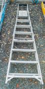 8 tread aluminium step ladder 33201615