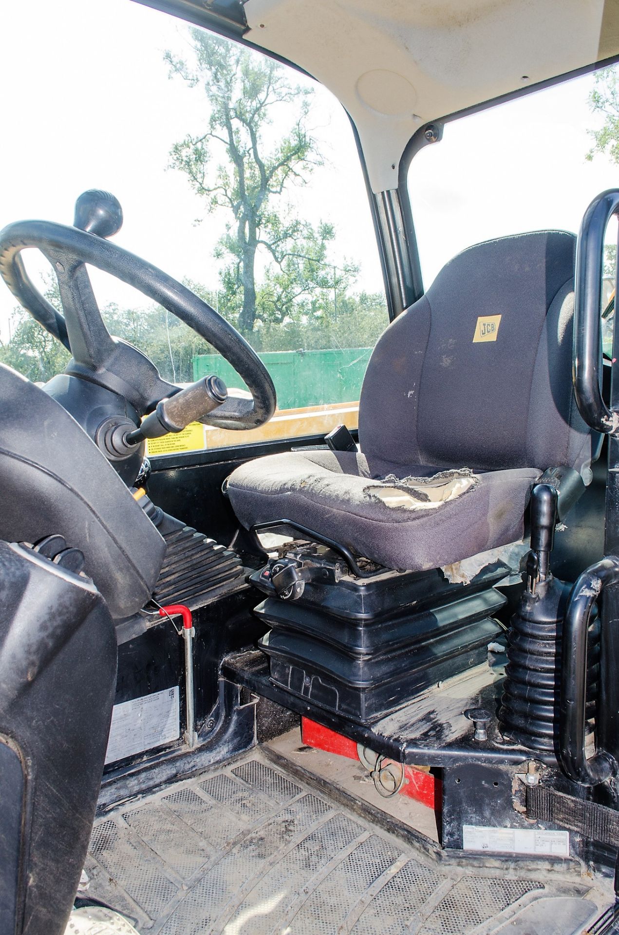 JCB 531-70 7 metre telescopic handler  Year: 2016  S/N: 2355079 Recorded Hours: 1683 - Image 18 of 21