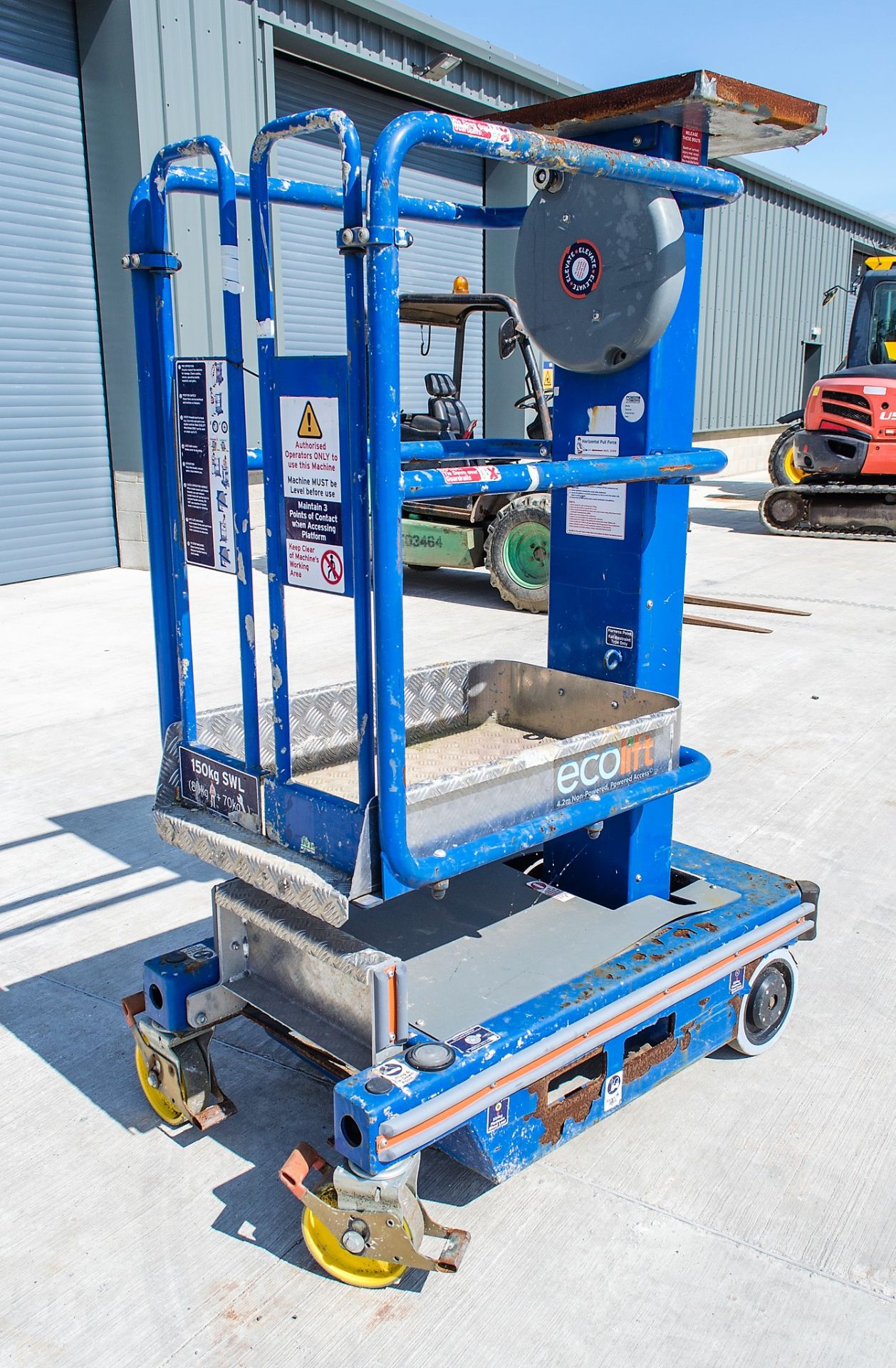 Peco Lift push around manual access platform EL546 SBR