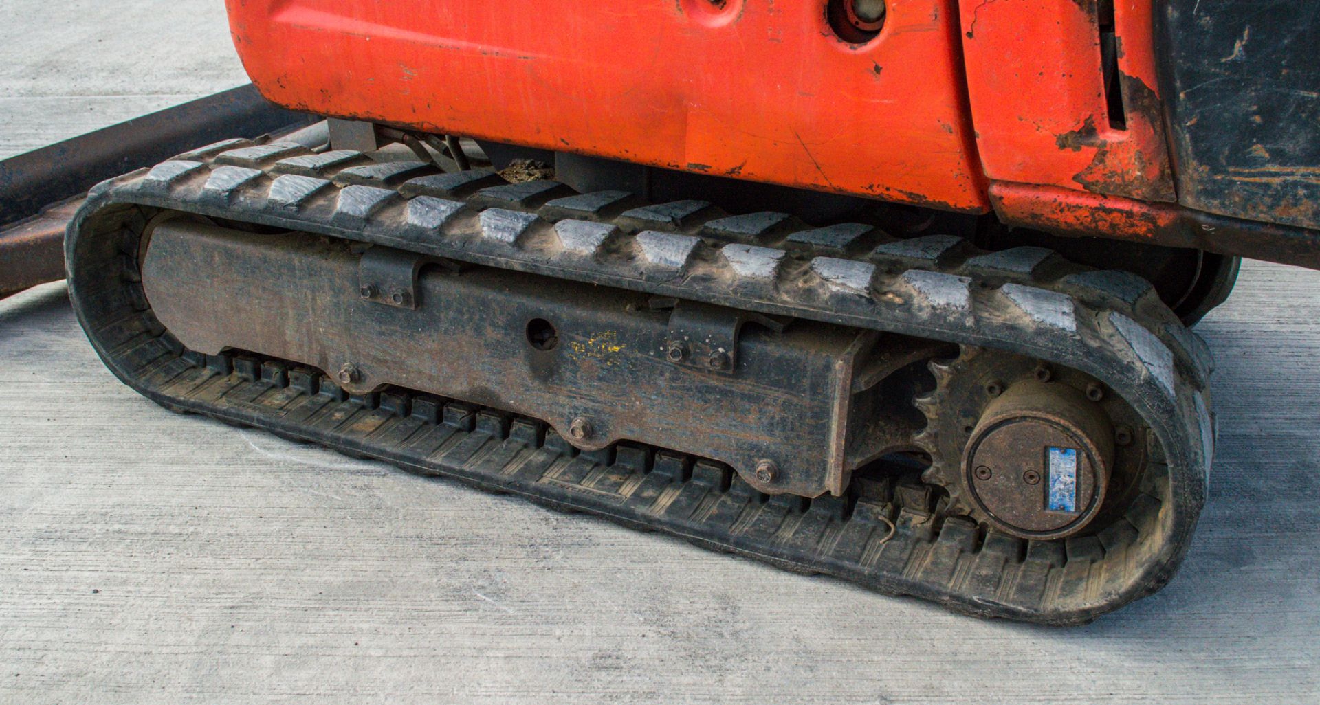 Kubota KX015-4 1.5 tonne rubber tracked mini excavator Year: 2011 S/N: 55621 Recorded hours: 3130 - Image 9 of 17
