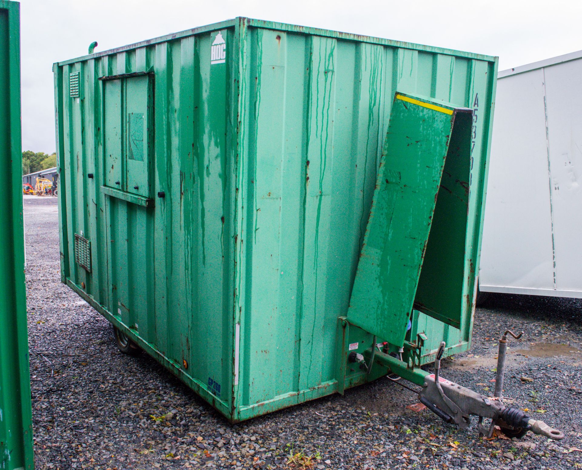 Ground Hog 12' by 8' fast tow self lowering welfare unit c/w canteen area, toilet room, generator - Image 2 of 13