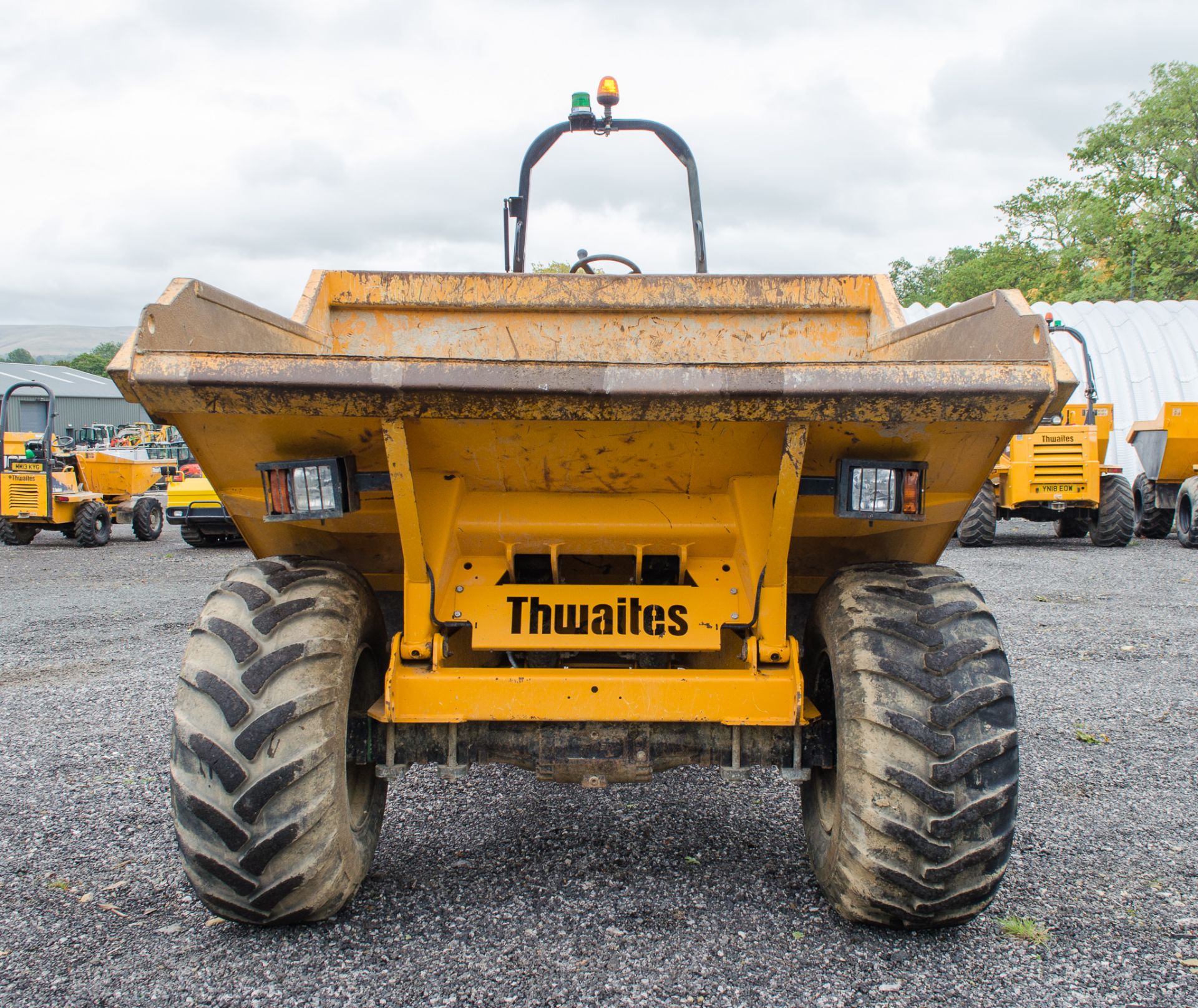 Thwaites 9 tonne straight skip dumper Year: 2018 S/N: 2090 Recorded Hours: 1081 c/w road light kit - Image 5 of 22