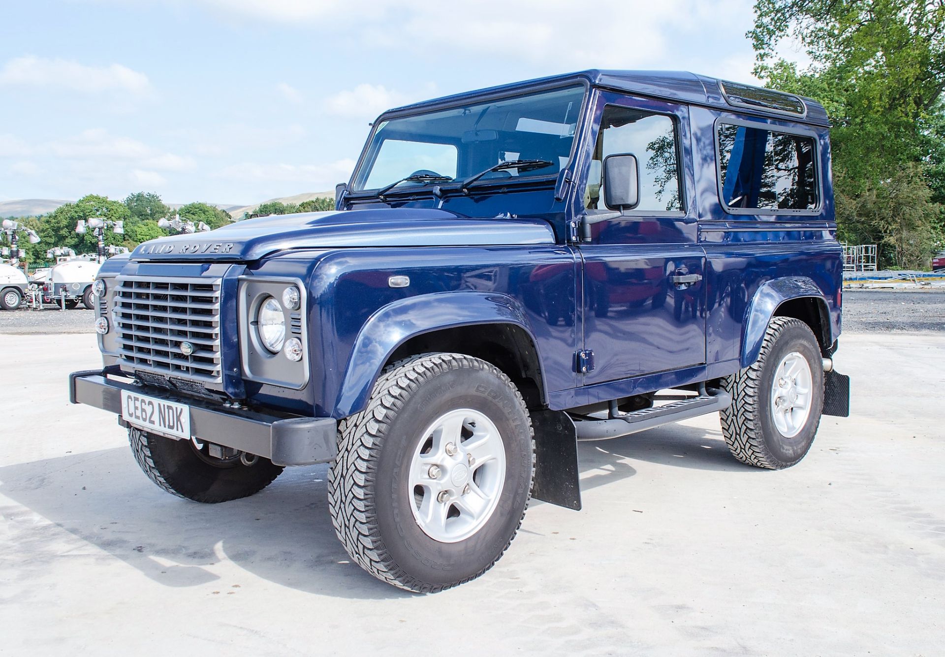 Landrover Defender 90 XS TD 2198cc 4x4 utility vehicle Registration Number: CE62 NDK Date of