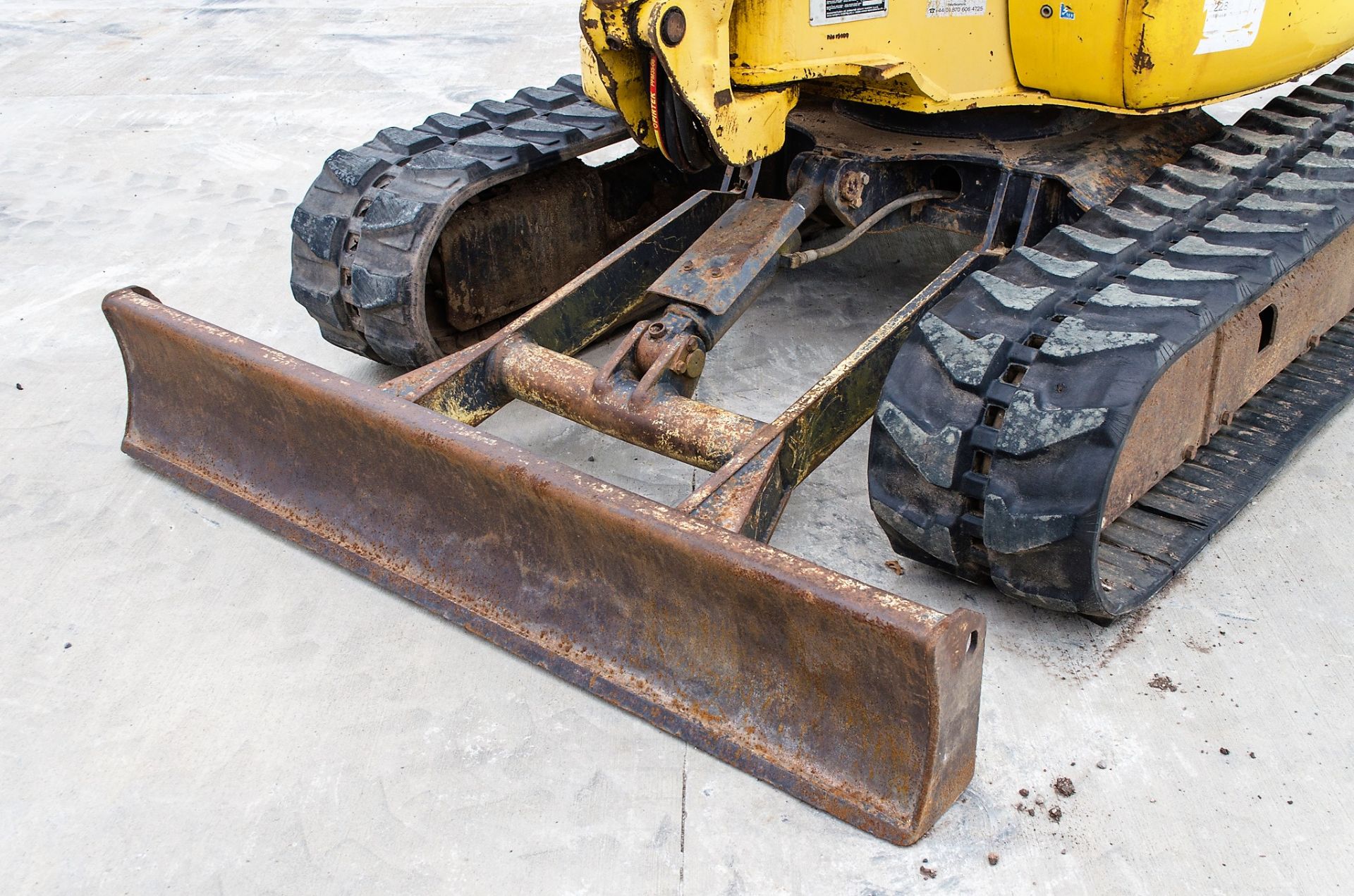 Komatsu PC45R 4.5 tonne rubber tracked mini excavator Year: 2004 S/N: 22289 Recorded Hours: 6109 - Image 10 of 20