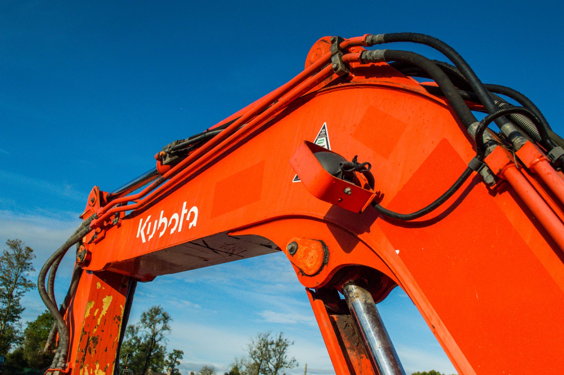 Kubota KX080-3 8 tonne rubber tracked excavator Year: 2012 S/N: 26381 Recorded Hours: 5162 blade, - Image 11 of 18