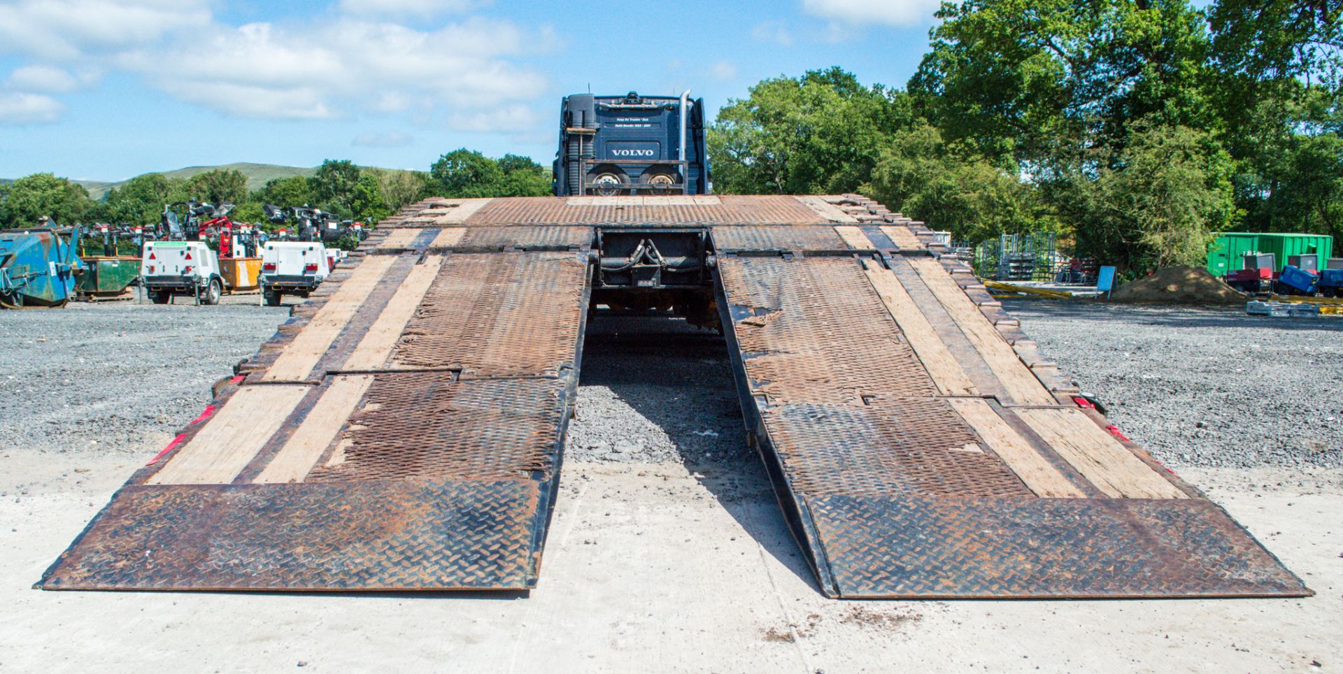 Andover SFLT 44 tri axle step frame low loader trailer  Year: 2014 S/N: E0850005 Ministery Number: - Image 18 of 28