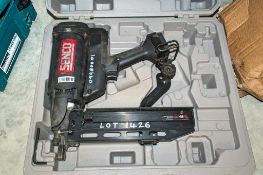 Senco GT40 nail gun c/w carry case