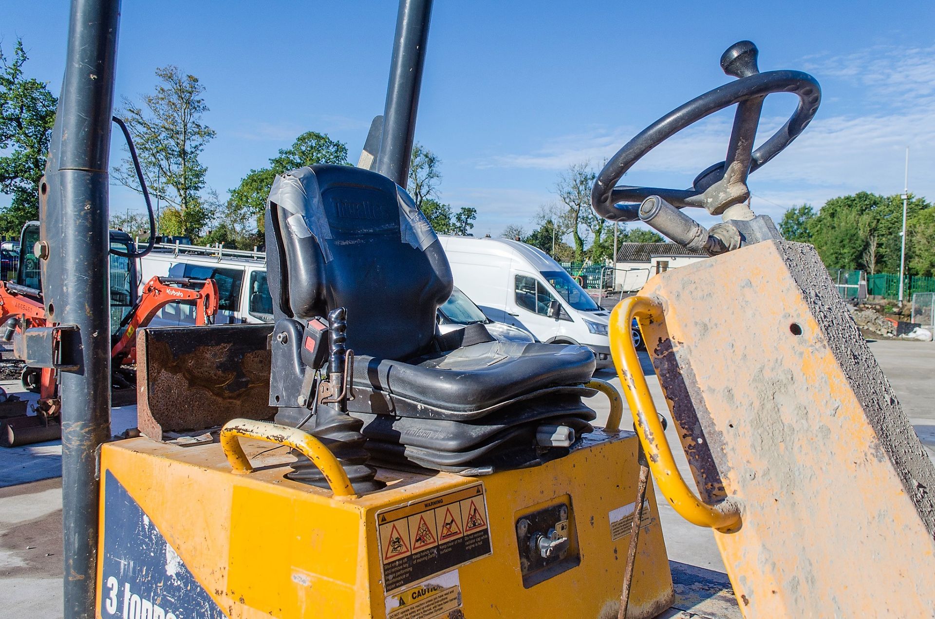 Thwaites 3 tonne swivel skip dumper  Year: 2013 S/N: C5134 Recorded Hours: 1903 ** Engine - Image 16 of 20