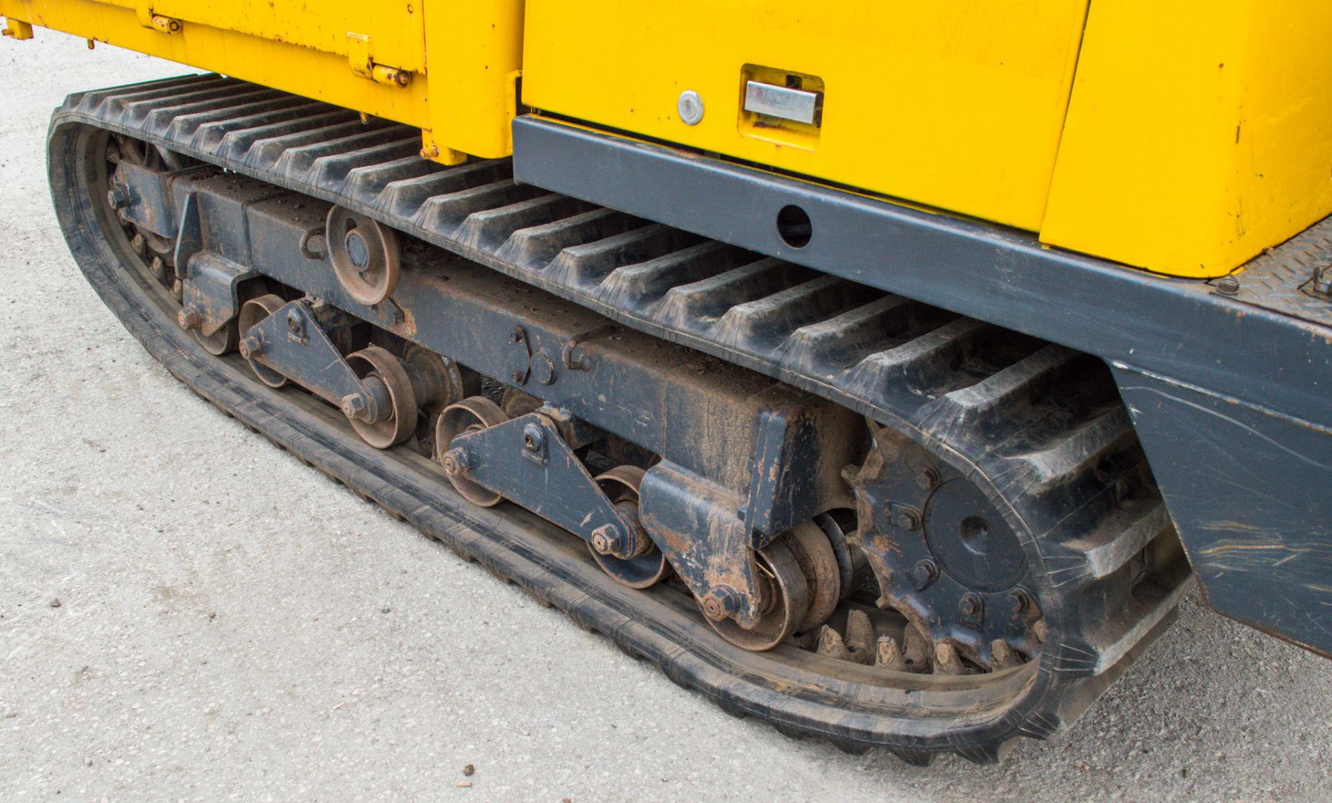 Yanmar C30R 3 tonne straight skip dumper rubber tracked dumper Recorded Hours: Not displayed ( clock - Image 10 of 16