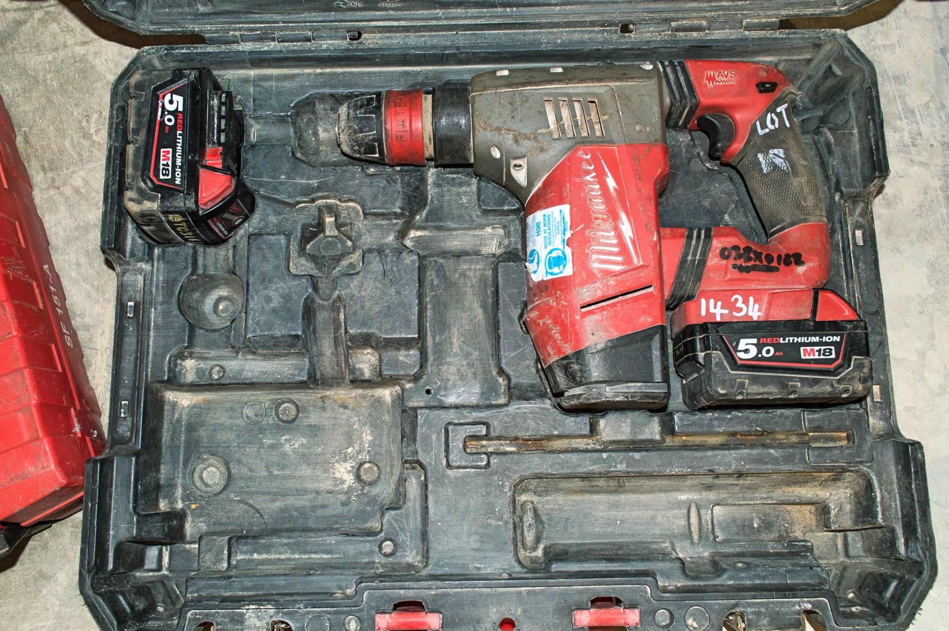 Milwaukee M18 CHPX 18v cordless SDS rotary hammer drill c/w 2 - batteries & carry case 04350138 **