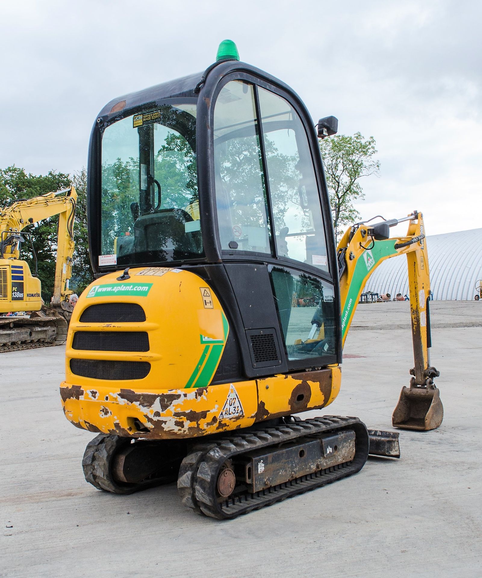 JCB 8016 CTS 1.5 tonne rubber tracked mini excavator Year: 2015 S/N: 2071738 Recorded Hours: 1882 - Image 3 of 20