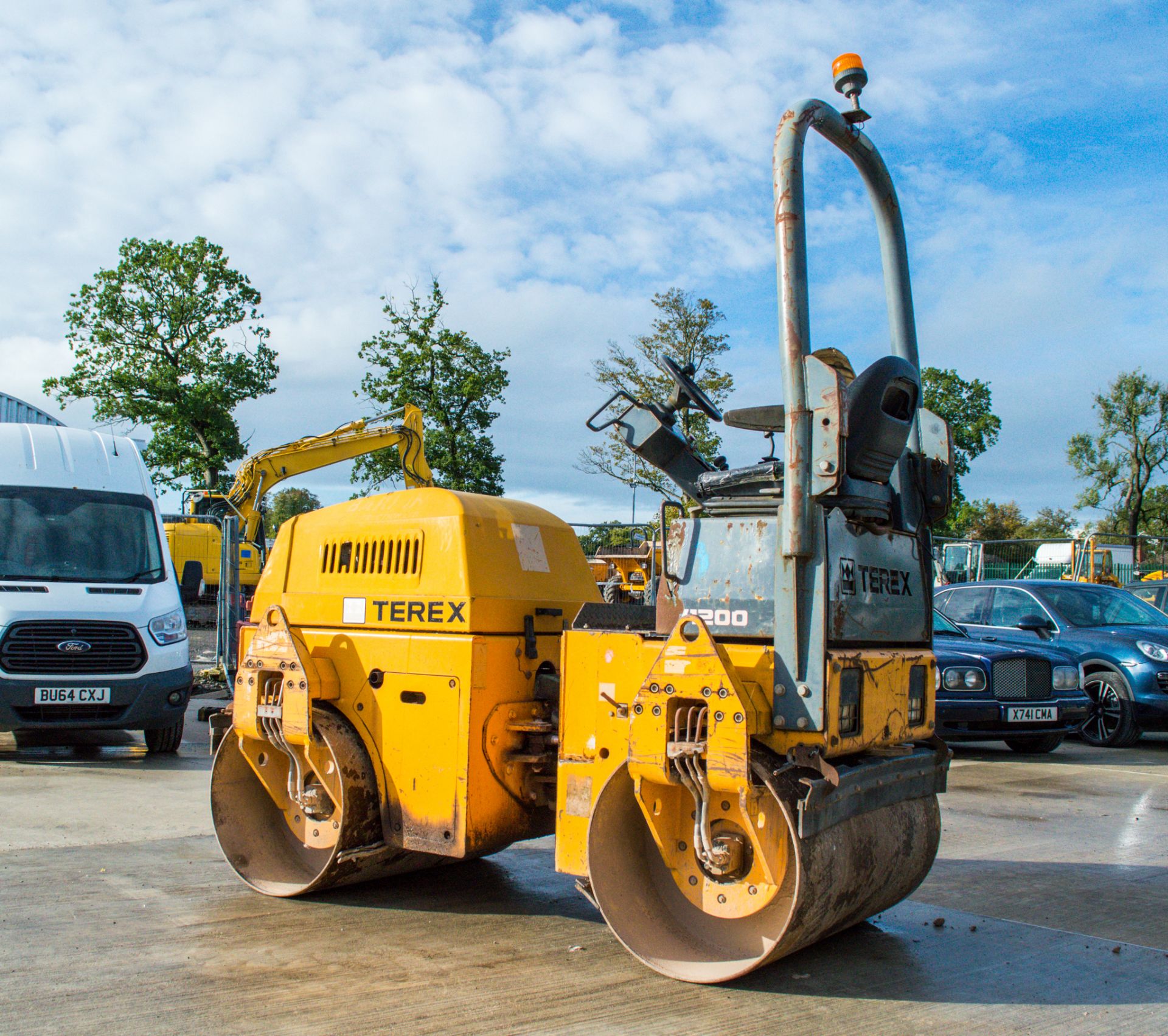 Terex TV1200 double drum ride on roller Year: 2007 S/N: E703CD092 Recorded Hours: 2476 VD - Image 3 of 12