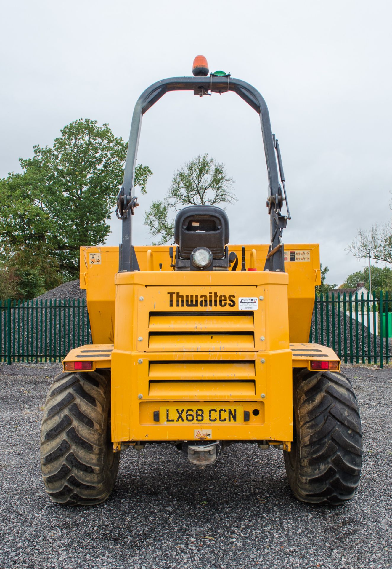 Thwaites 9 tonne straight skip dumper Year: 2018 S/N: 2090 Recorded Hours: 1081 c/w road light kit - Image 6 of 22