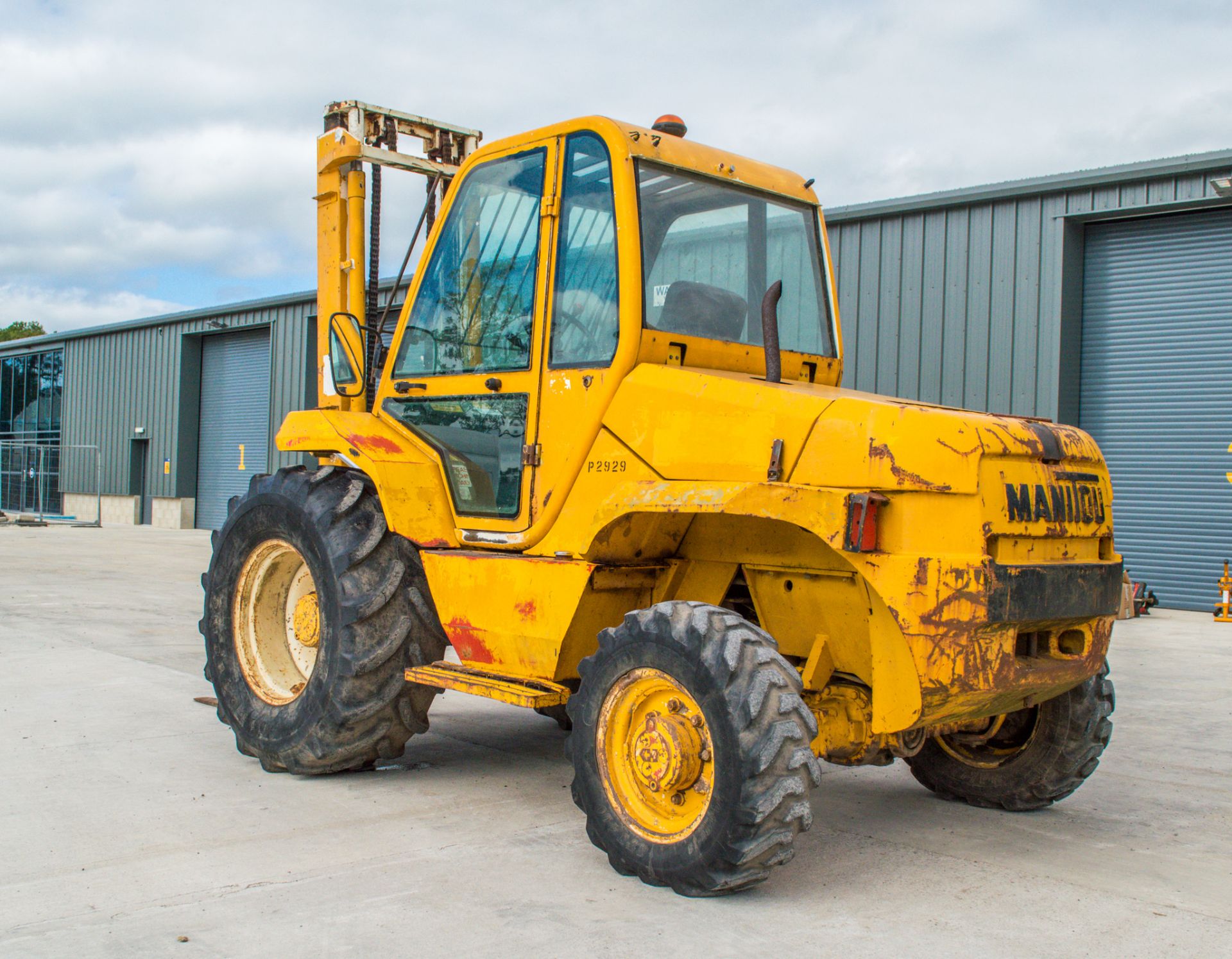 Manitou M26-4 rough terrain forklift Year; 1997 S/N: 123752 Recorded Hours: 4707 P2929 - Image 4 of 16