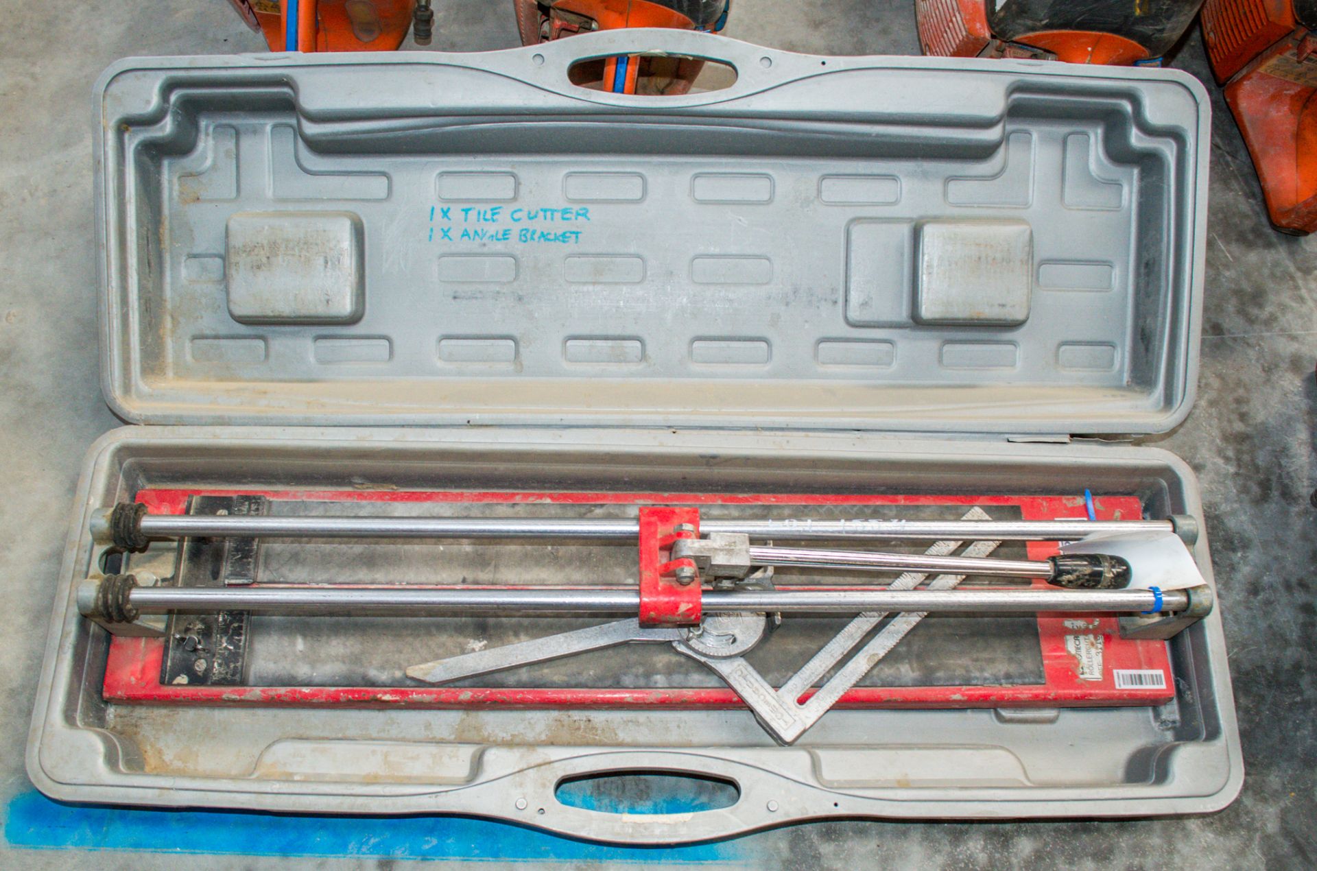 Tomecanic tile cutter c/w carry case - Image 2 of 2