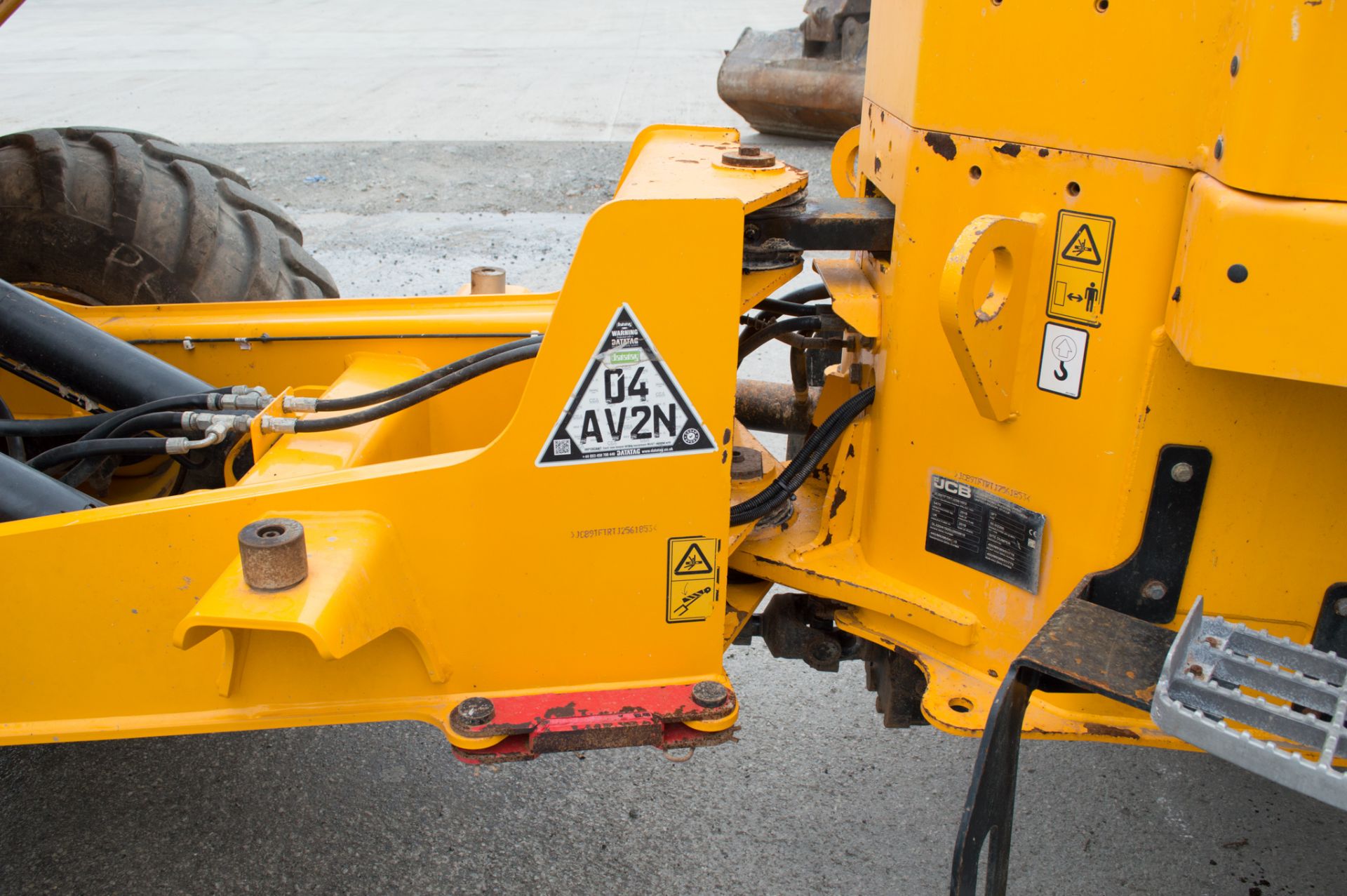 JCB 9T-1 9 tonne straight skip dumper  Year: 2018 S/N: 561853 Recorded Hours: 1307 - Image 16 of 19