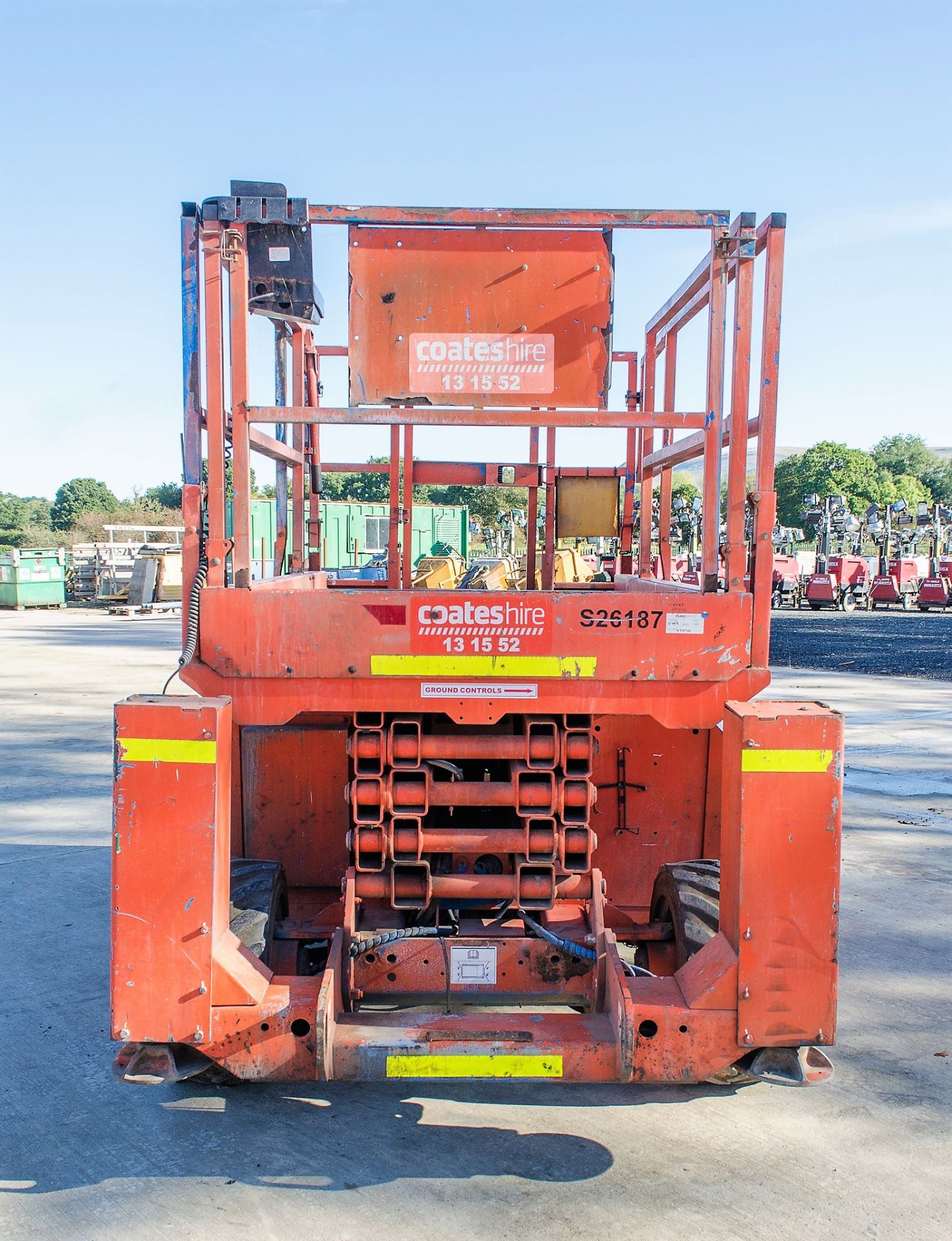 Genie GS - 2668 RT diesel driven 4 x 4 scissor lift  Year: 2006 S/N: GS6086-47270 Recorded Hours: - Image 5 of 18