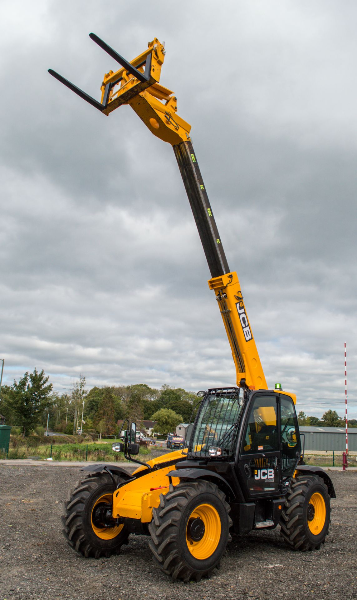 JCB 531-70 7 metre telescopic handler  Year: 2020 S/N: 2955422 Recorded Hours: 855 MK70SUU - Image 15 of 19