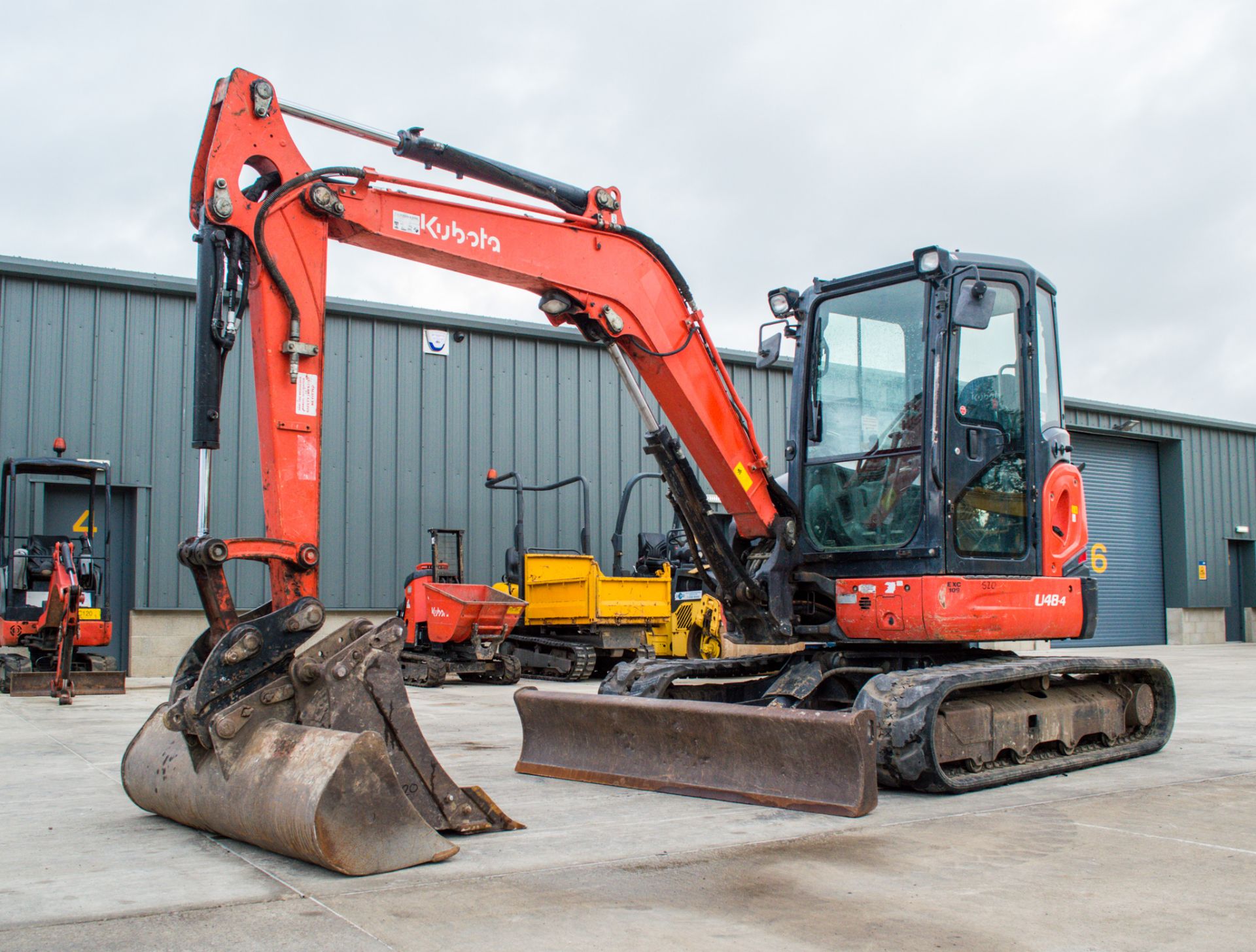 Kubota U48-4 4.8 tonne rubber tracked excavator Year: 2011 S/N: 50890 Recorded Hours: 4472 c/w