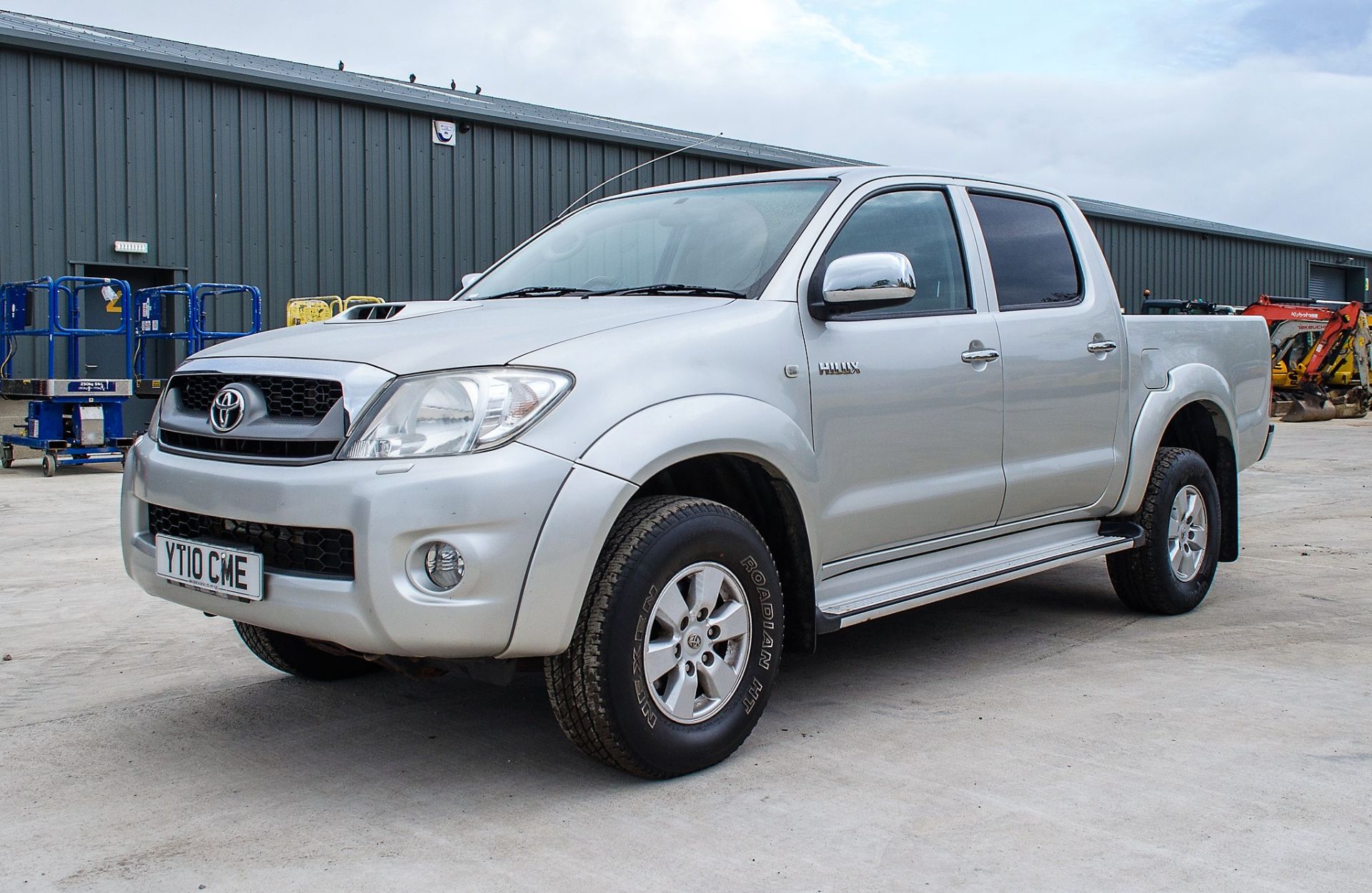 Toyota Hi-Lux 2.5 D4-D 144 HL3 double cab diesel 4wd pick up  Reg No: YT10 CME  Date of