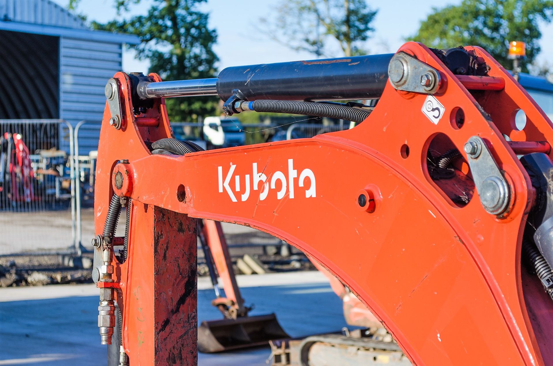 Kubota KX016-4 1.5 tonne rubber tracked mini excavator Year: 2015 S/N: 59296 Recorded Hours: 1652 - Image 14 of 20