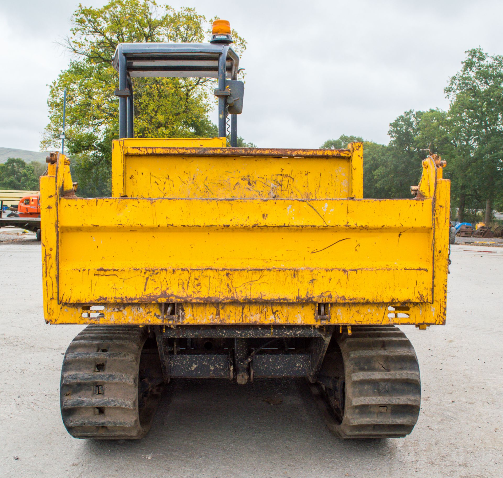 Yanmar C30R 3 tonne straight skip dumper rubber tracked dumper Recorded Hours: Not displayed ( clock - Image 5 of 16