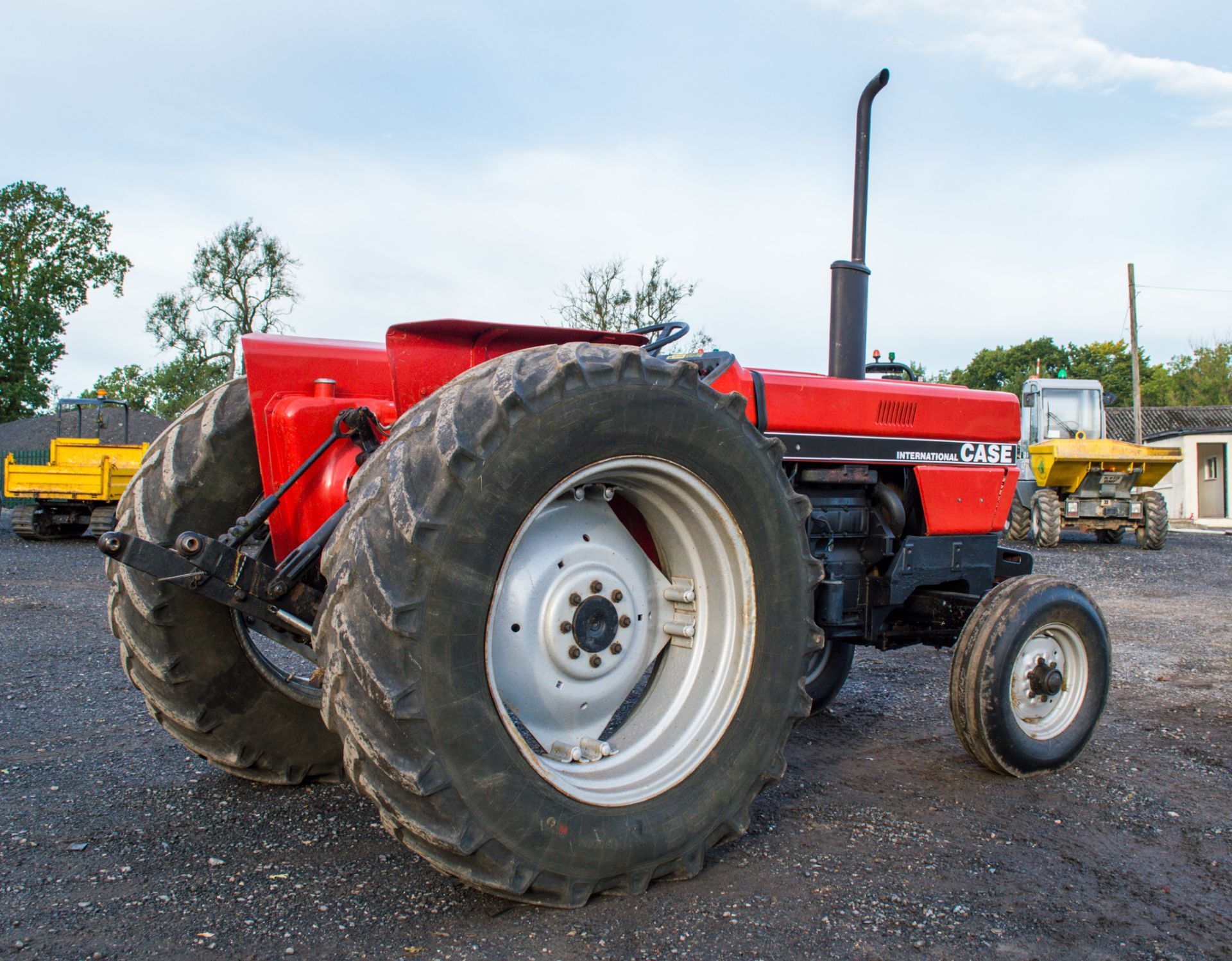 Case international 885 diesel 2WD tractor    Recorded hours: 3380 - Image 3 of 13