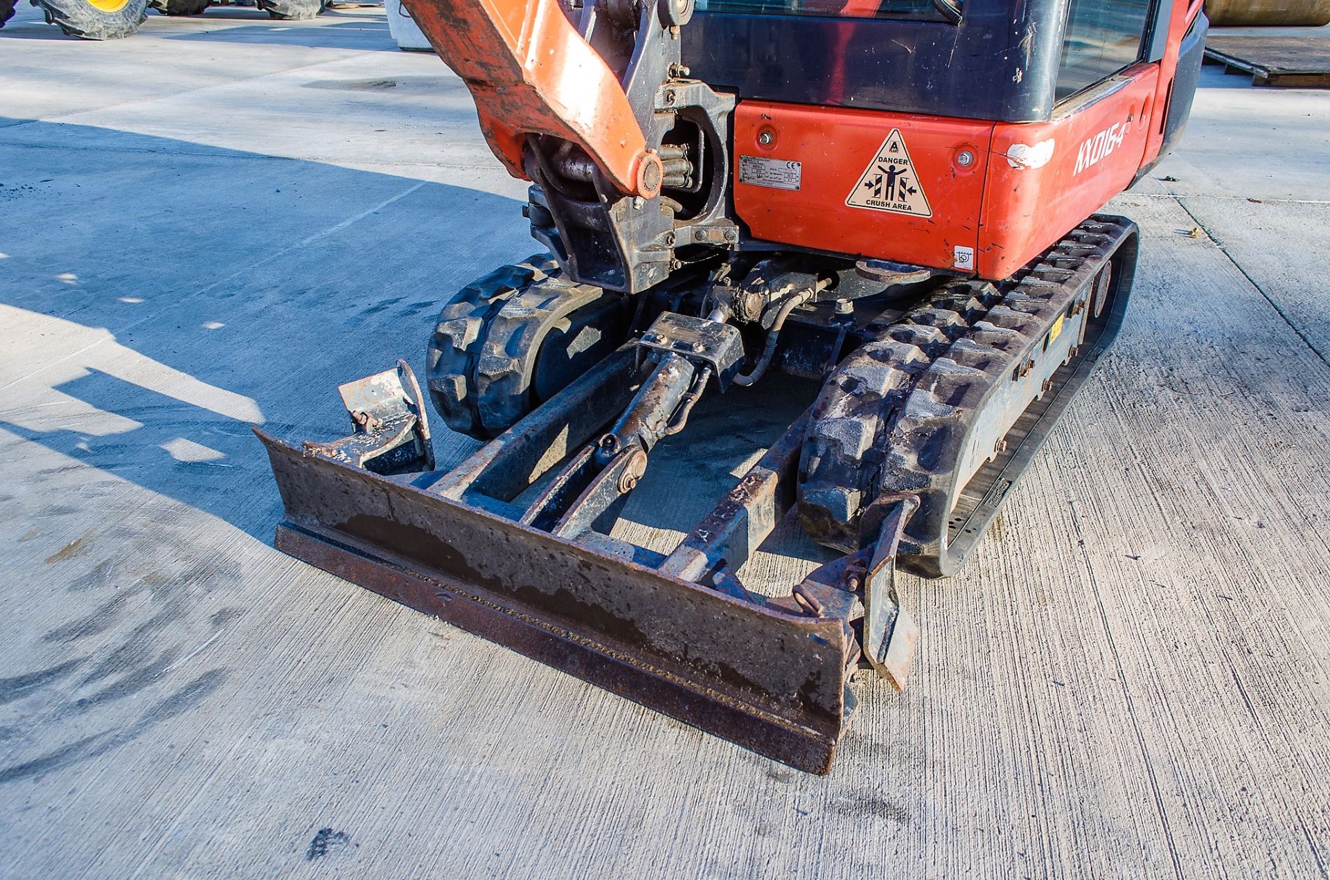 Kubota KX016-4 1.5 tonne rubber tracked mini excavator Year: 2015 S/N: 59296 Recorded Hours: 1652 - Image 11 of 20