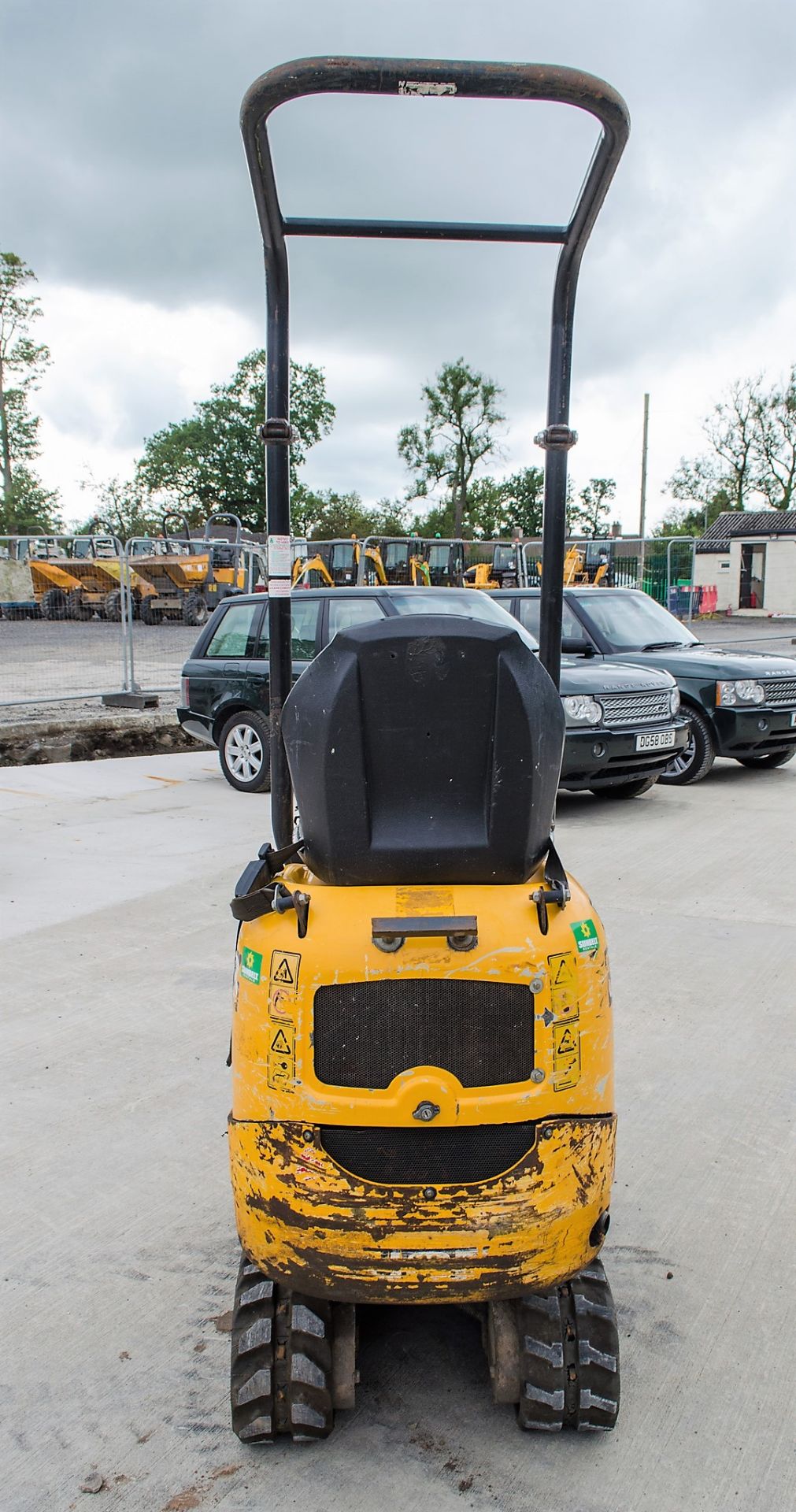 JCB 8008 CTS 0.8 tonne rubber tracked micro excavator Year: 2014 S/N: 2910541 Recorded Hours: 1818 - Image 6 of 20