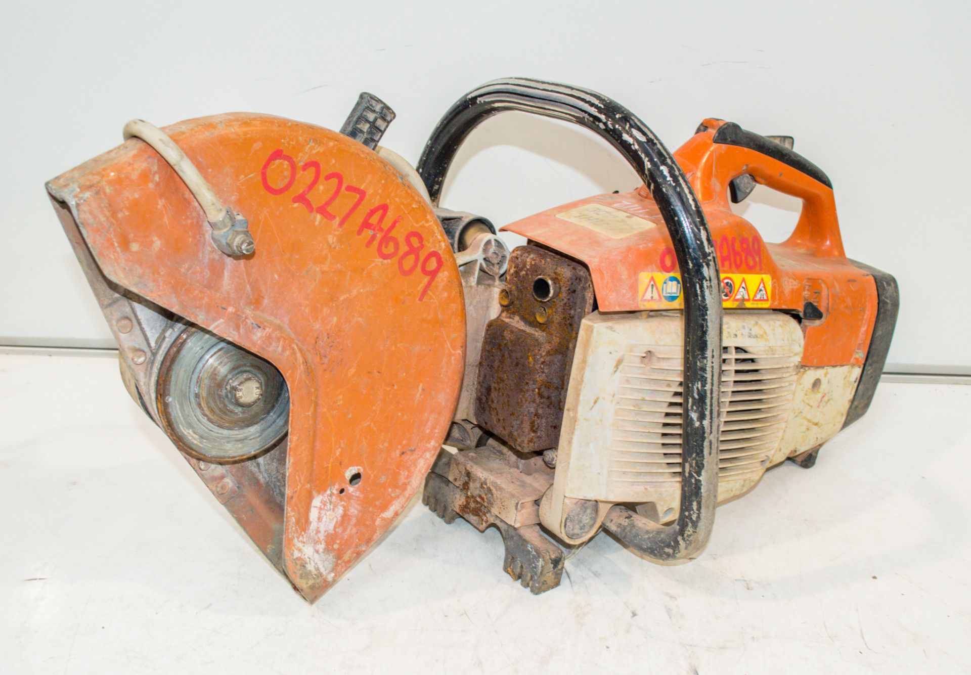 Stihl TS400 petrol driven cut off saw ** Pull cord missing ** 0227A689