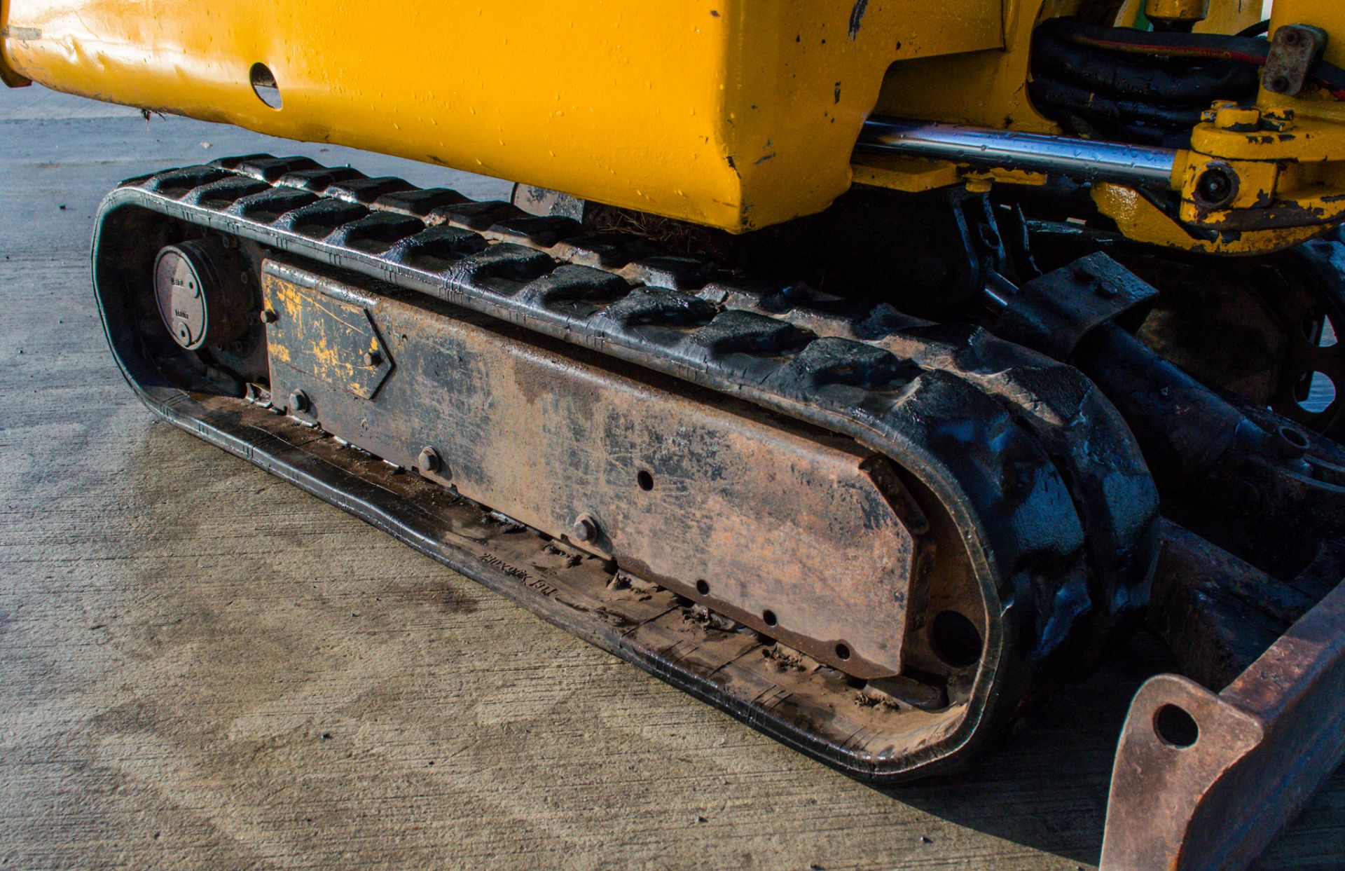 JCB 801.6 1.5 tonne rubber tracked mini excavator S/N: 7491 Recorded Hours: Not displayed (Clock - Image 9 of 17