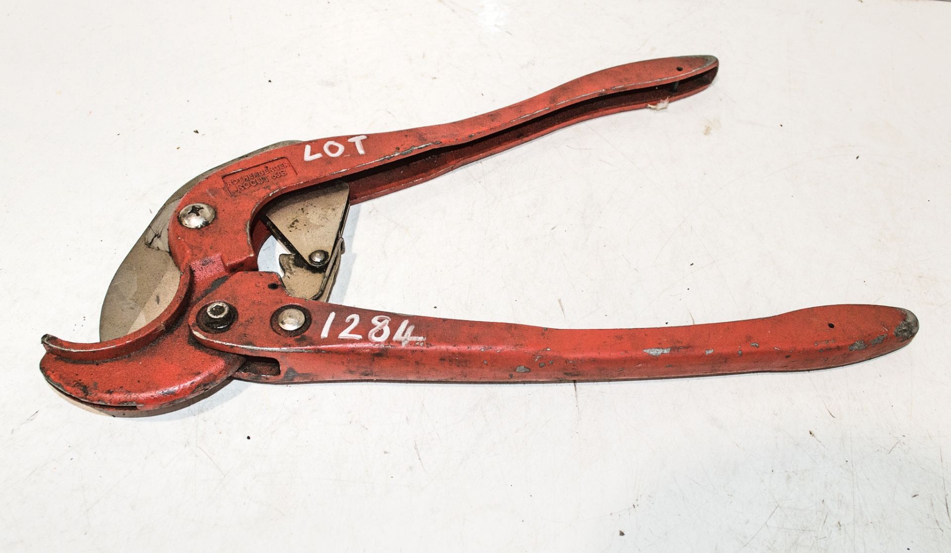 Rothenberger pipe cutter