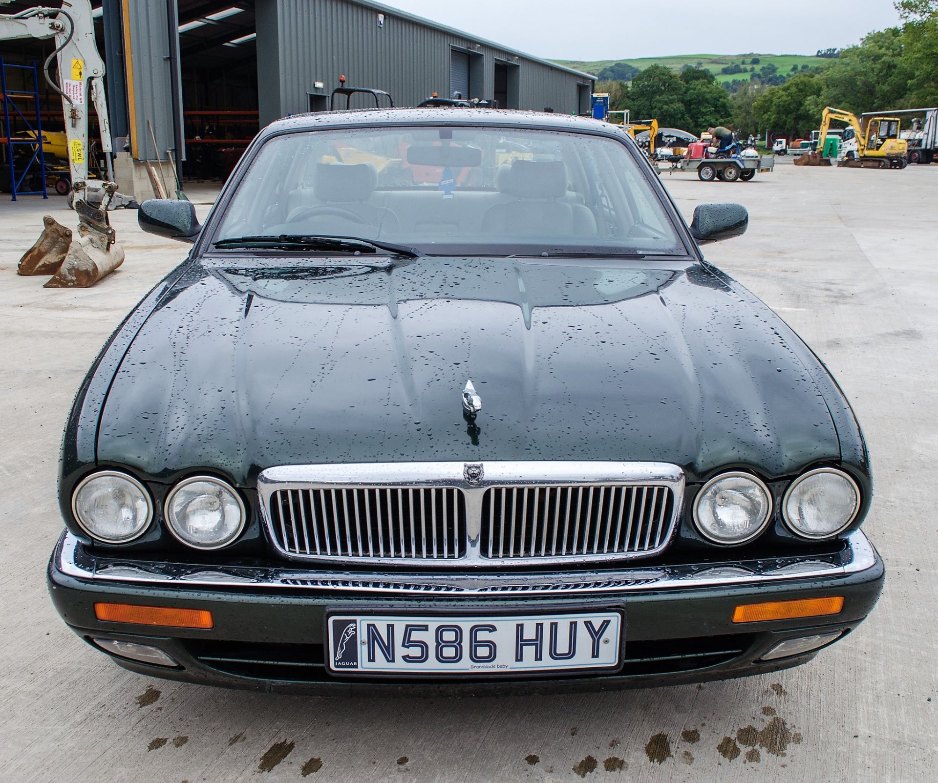 Jaguar XJ6 3.2 Sport petrol automatic 4 door saloon car Registration Number: N586 HUY Date of - Image 5 of 28