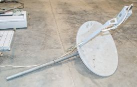 Satellite dish for 2-way internet connection