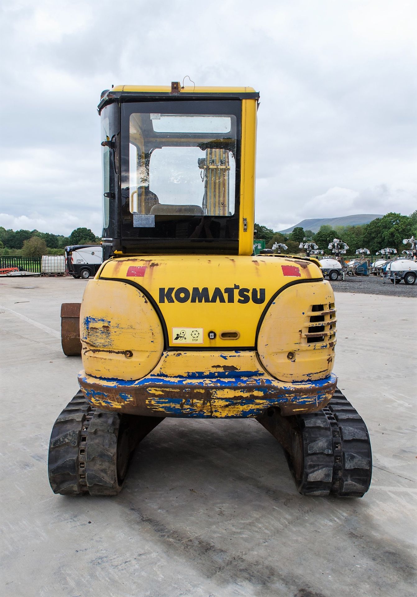 Komatsu PC45R 4.5 tonne rubber tracked mini excavator Year: 2004 S/N: 22289 Recorded Hours: 6109 - Image 5 of 20