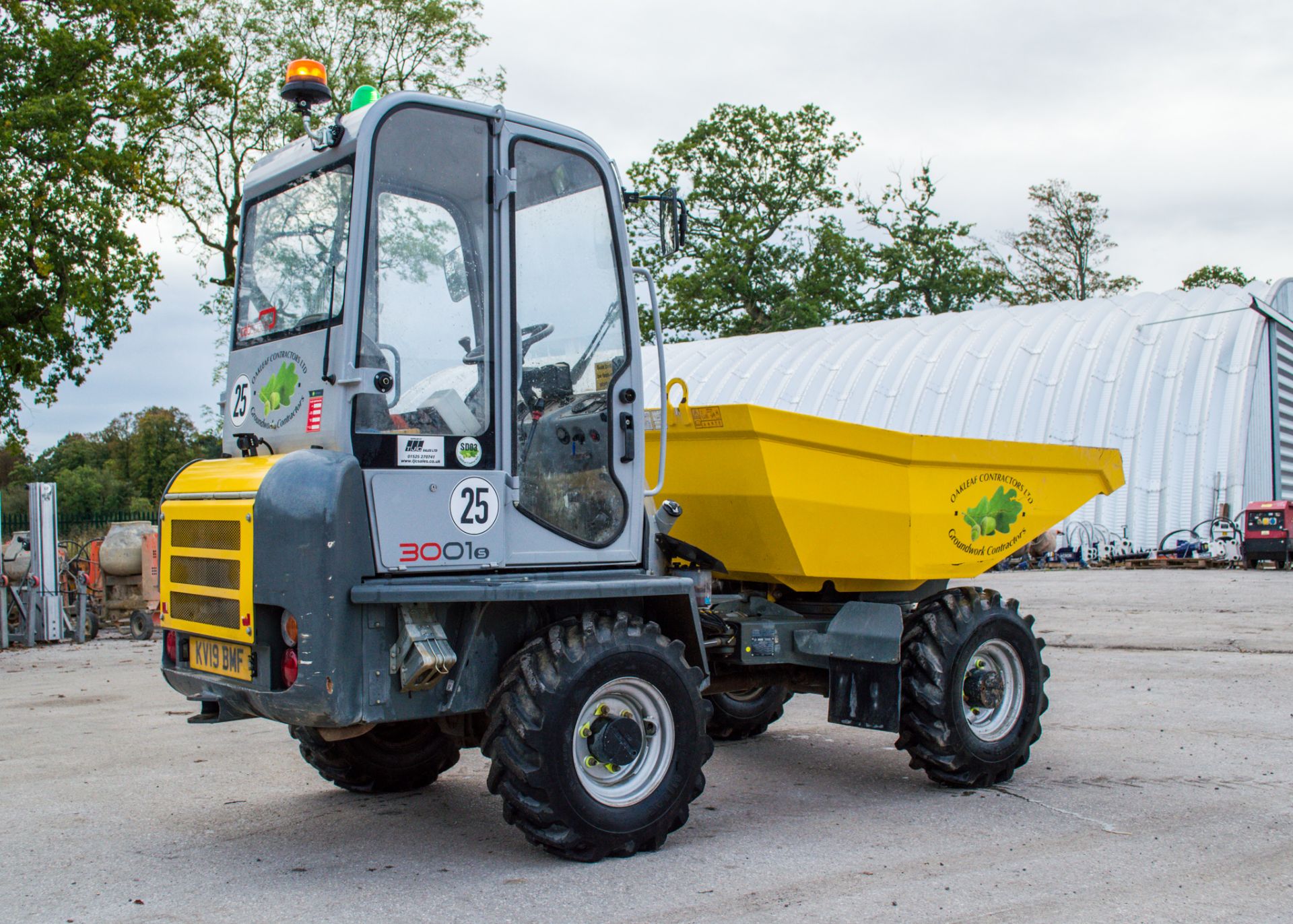 Wacker Neuson 3001 3 tonne cabbed swivel skip dumper Year: 2019 S/N: 02573 Recorded Hours: 794 - Image 3 of 18