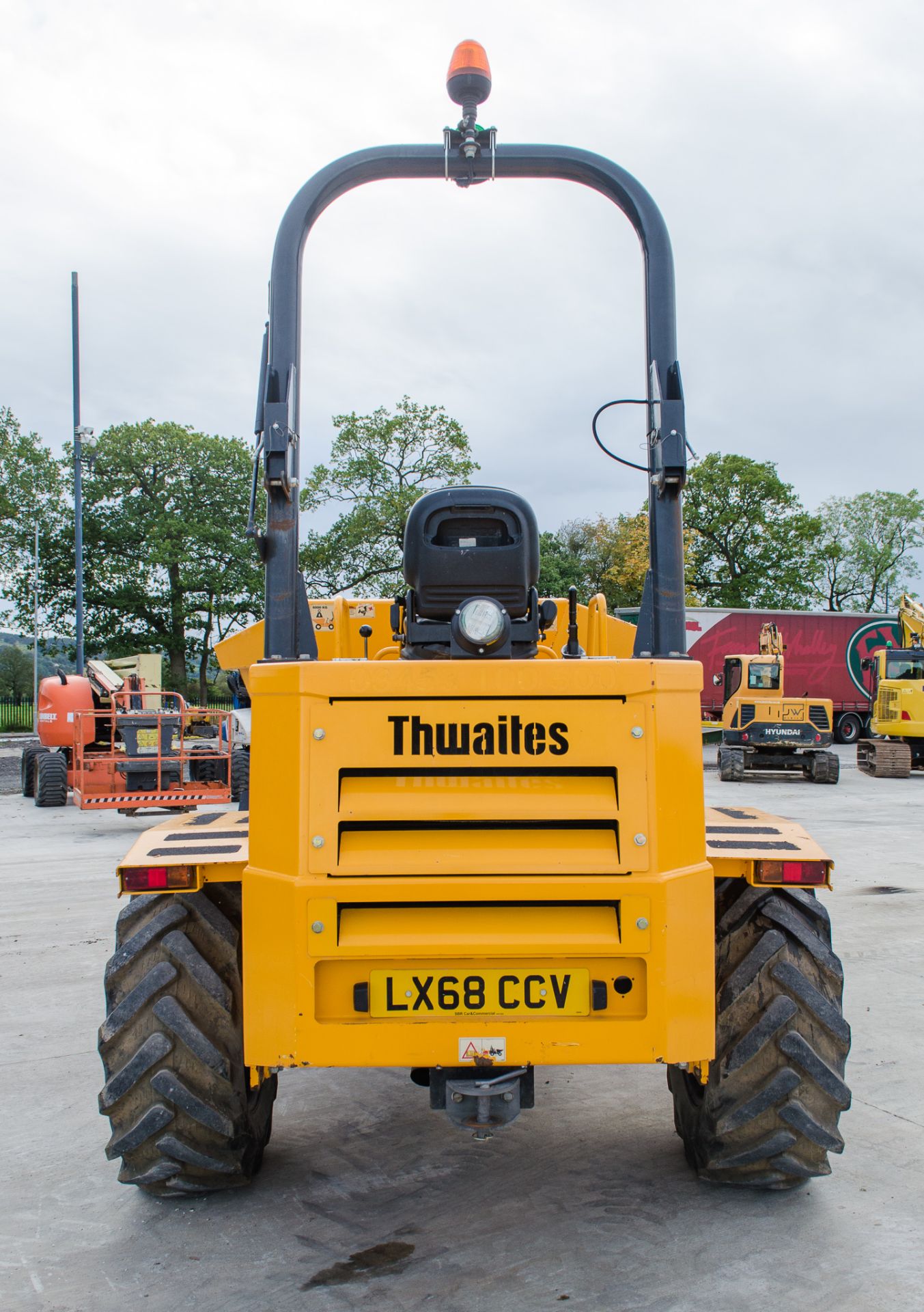 Thwaites 6 tonne swivel skip dumper Year: 2018 S/N: 3952 Recorded Hours: 805 c/w road light kit - Image 6 of 21