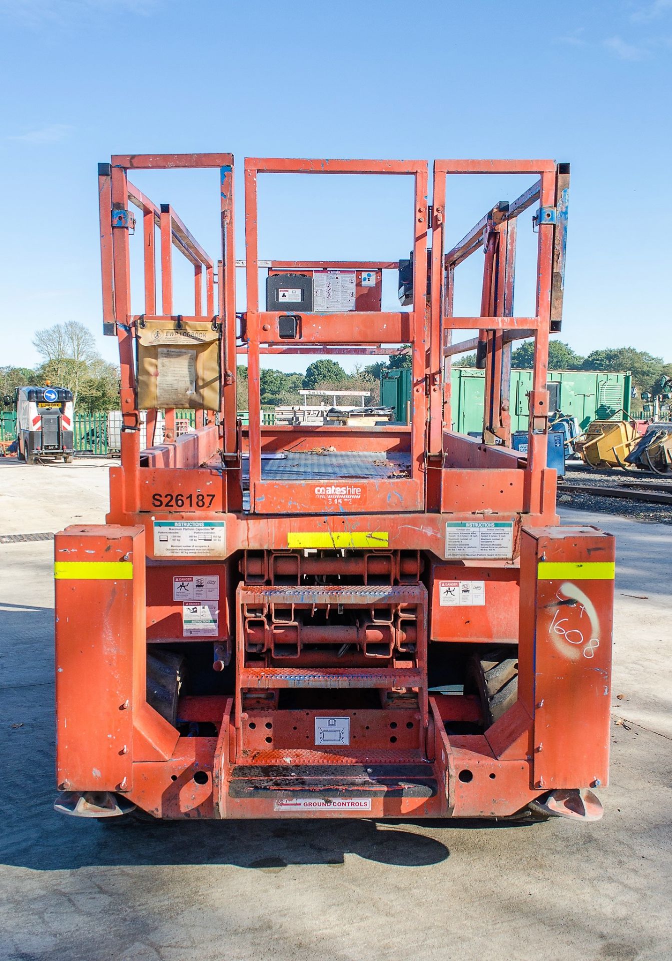 Genie GS - 2668 RT diesel driven 4 x 4 scissor lift  Year: 2006 S/N: GS6086-47270 Recorded Hours: - Image 6 of 18