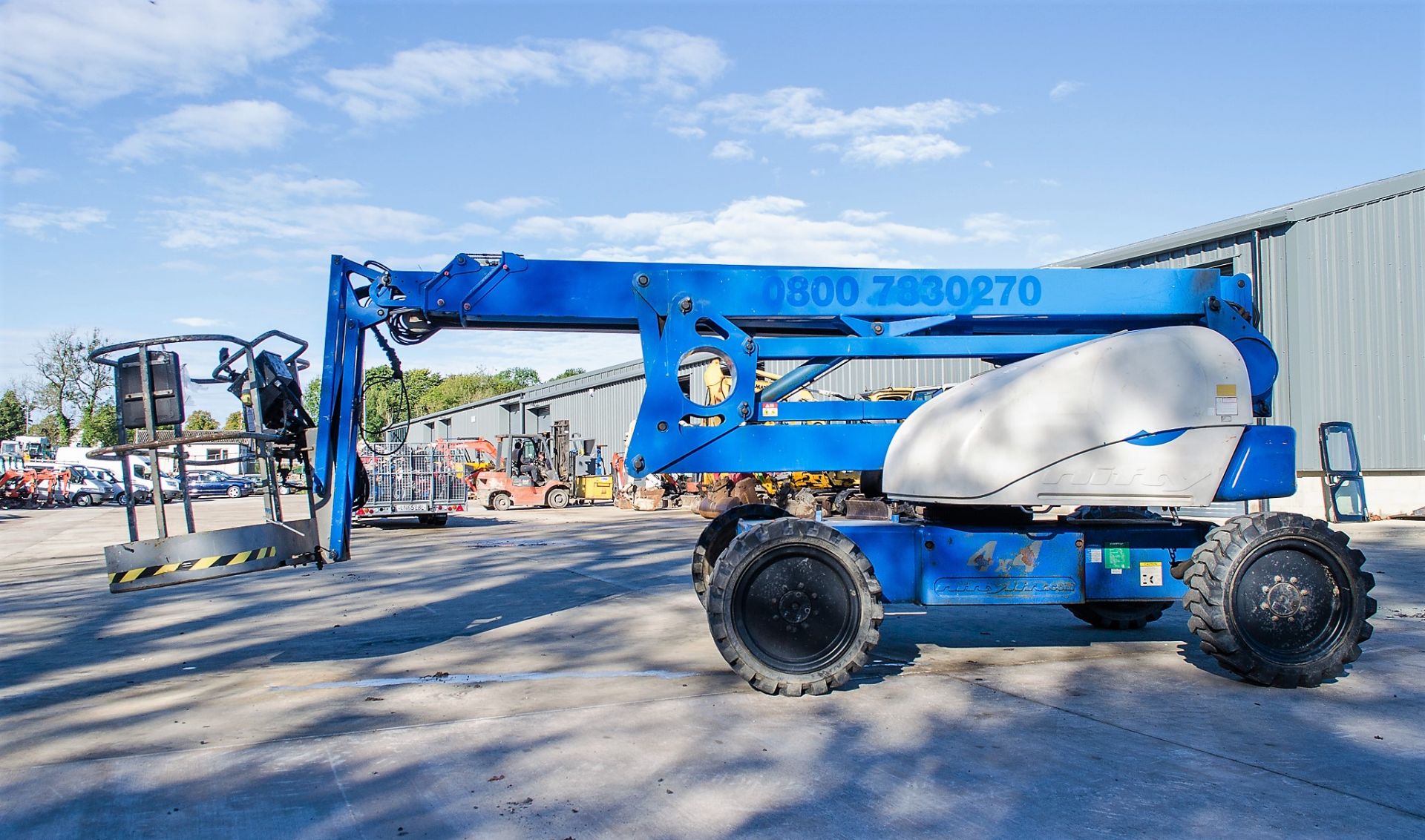 Nifty HR21D diesel driven 4 x 4 articulated boom lift  Year: 2007  S/N: 16141 HYP076 - Image 9 of 15