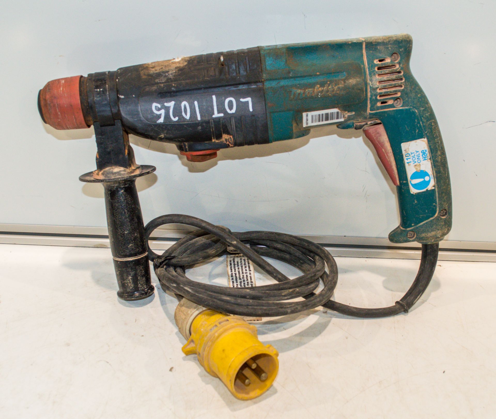 Makita HR2410 110v SDS rotary hammer drill 03301451 CO