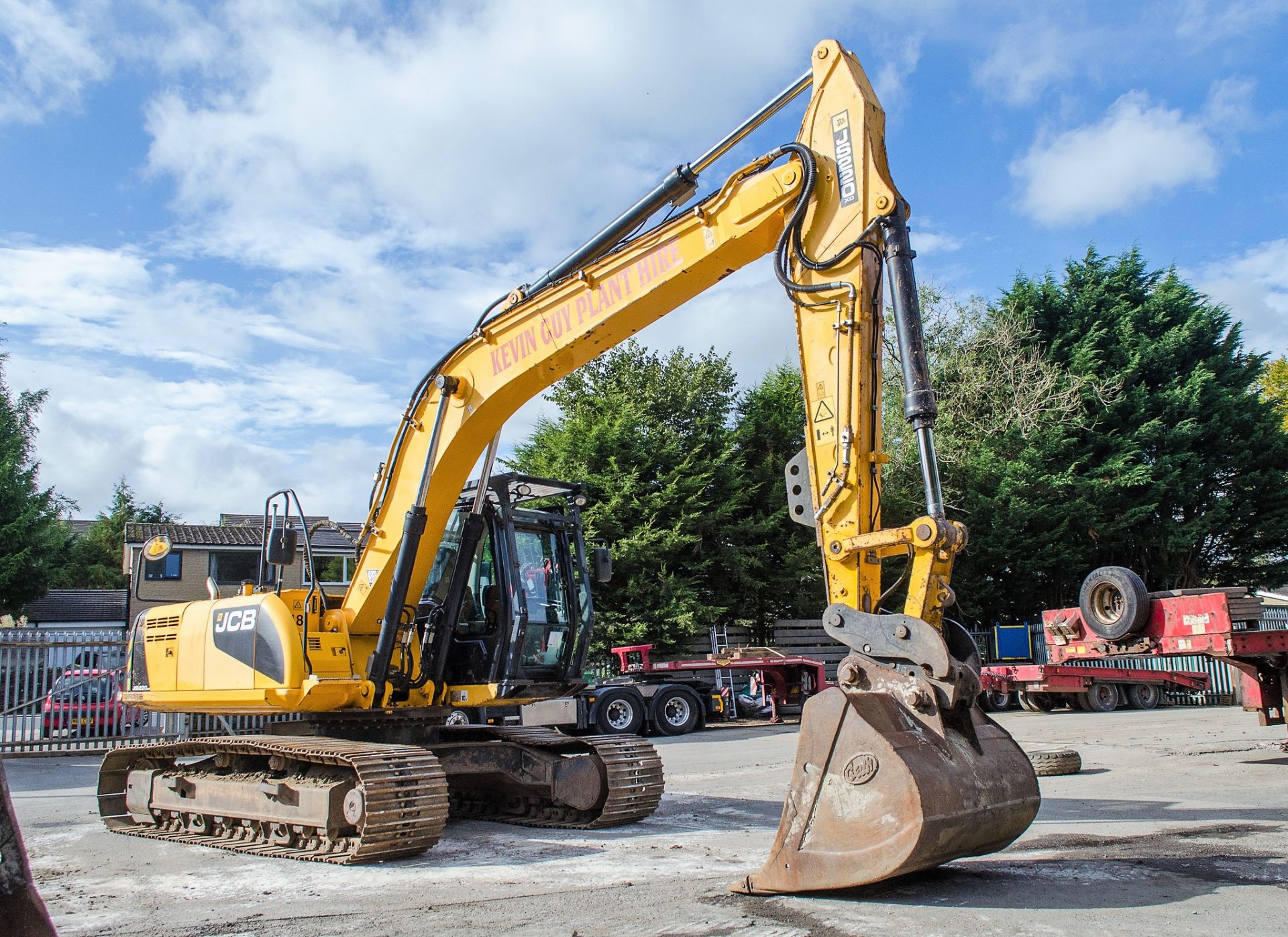 JCB JS 220 XD 22 tonne demolition spec steel tracked excavator - Image 2 of 27