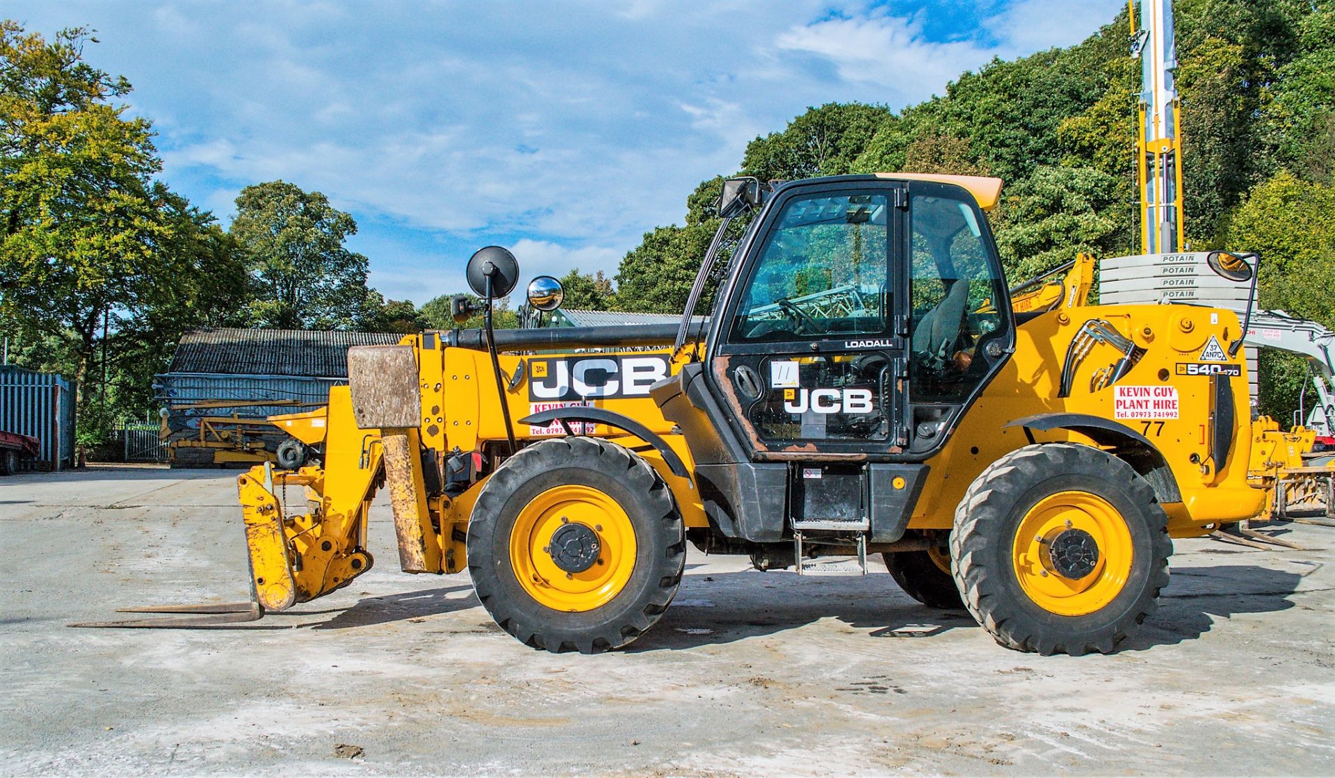 JCB 540 - 170 17 metre telescopic handler  Year: 2016 S/N: 2355441 Recorded Hours: 4940 Joystick - Image 8 of 25