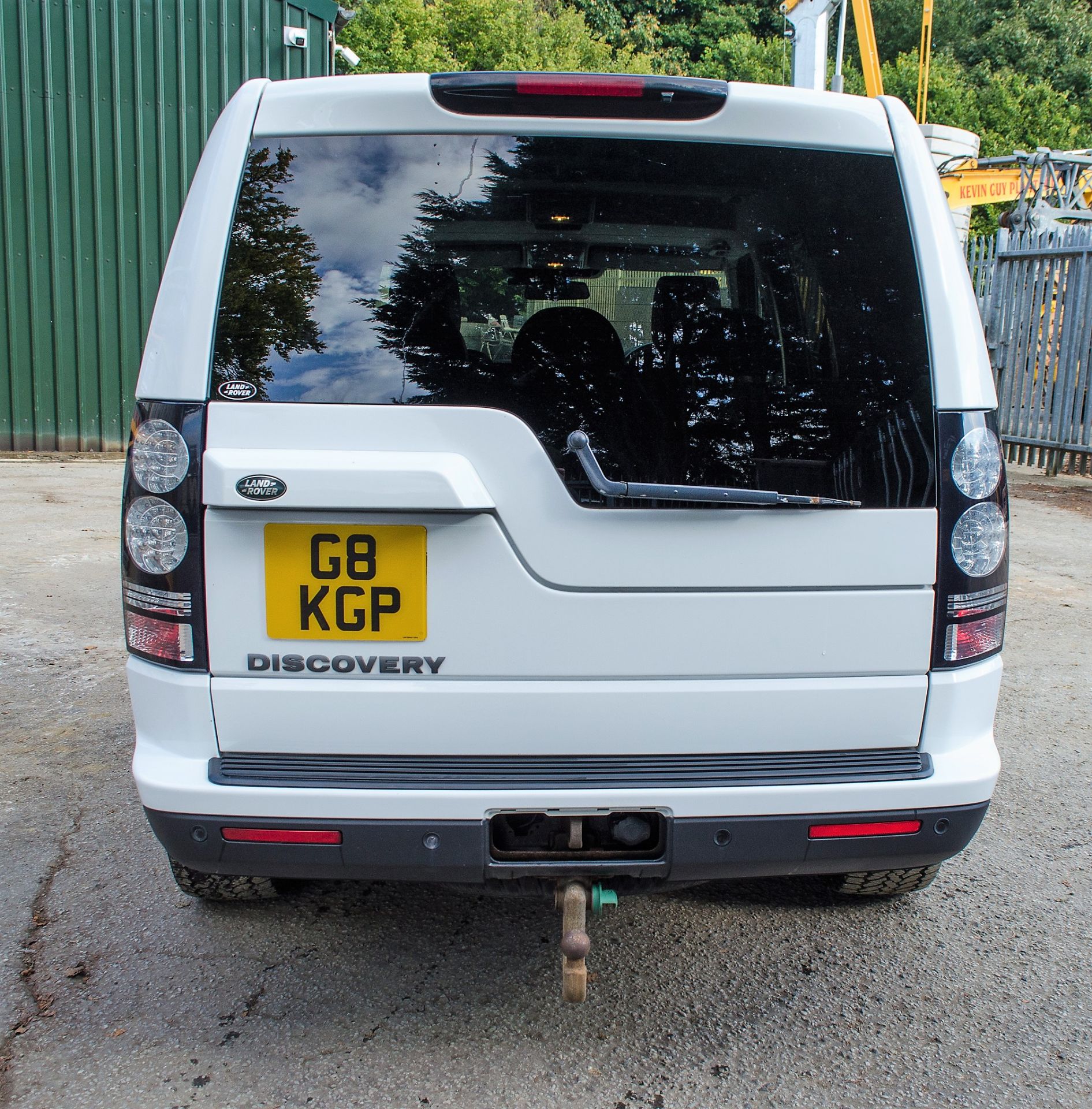Land Rover Discovery 4 SE SDV6 Commercial 4wd SUV Reg No: YL65 YKA (Private plate now removed) - Image 6 of 28