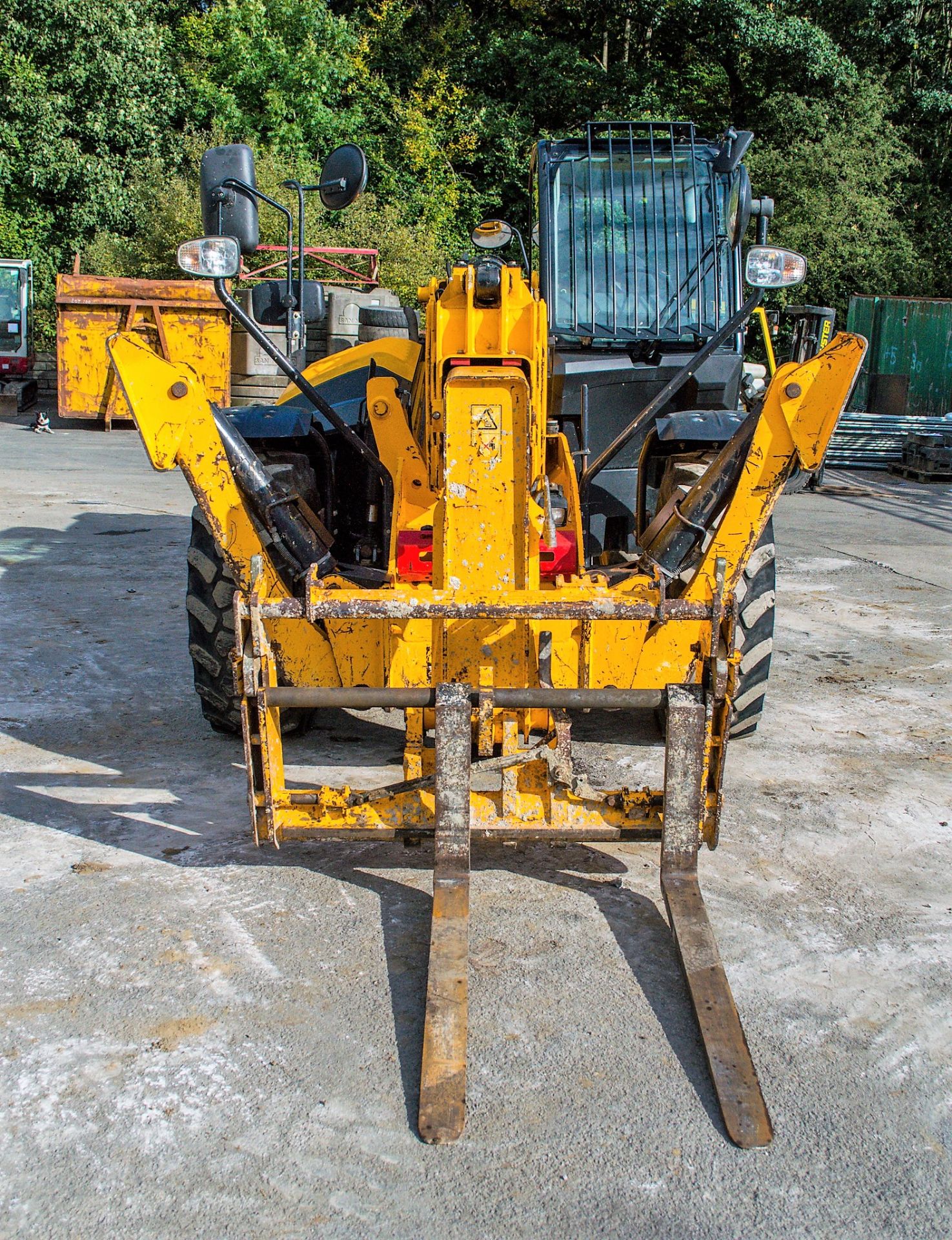 JCB 540 - 170 17 metre telescopic handler  Year: 2016 S/N: 2355441 Recorded Hours: 4940 Joystick - Image 5 of 25